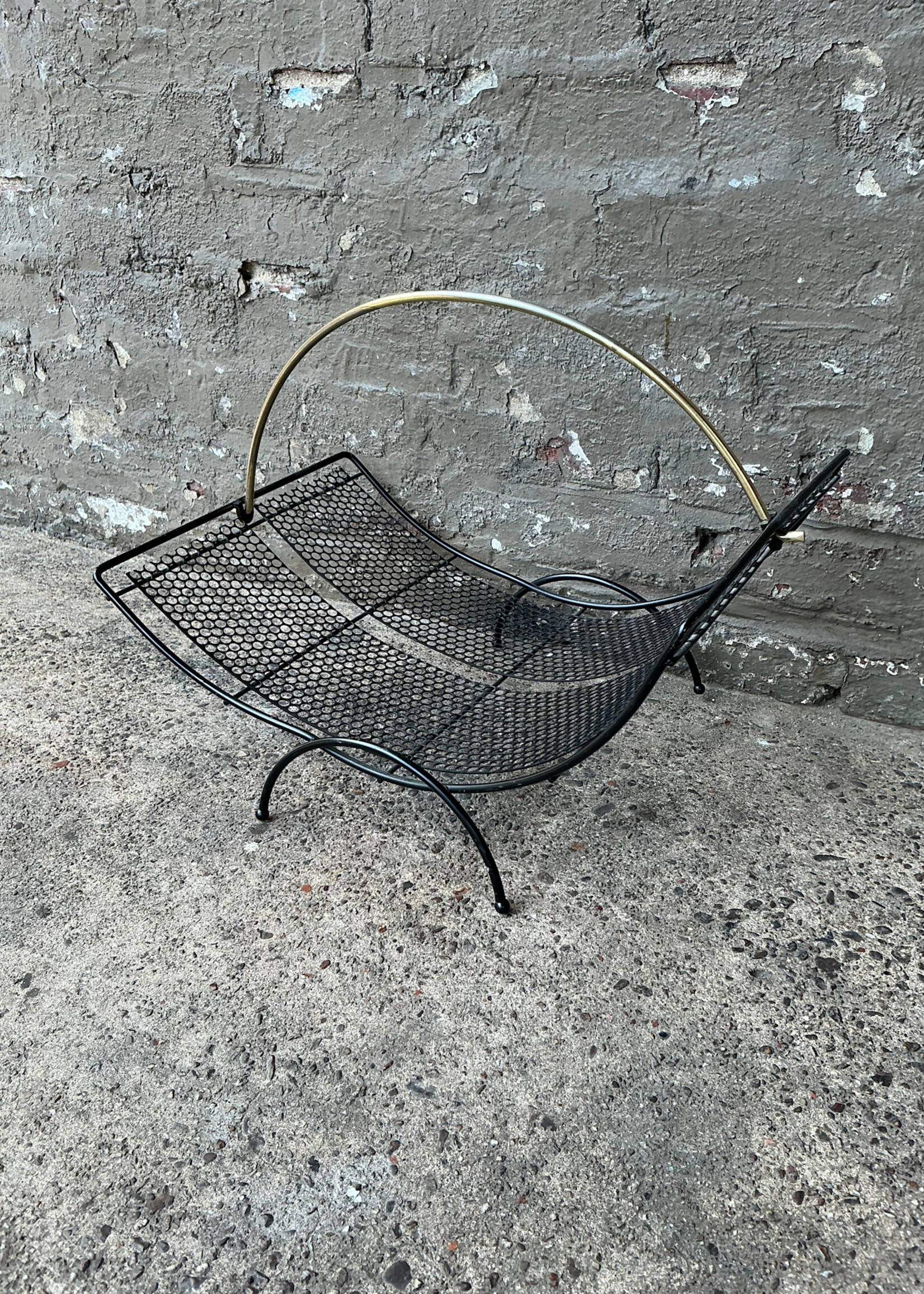 GOODWOOD MCM Magazine Stand