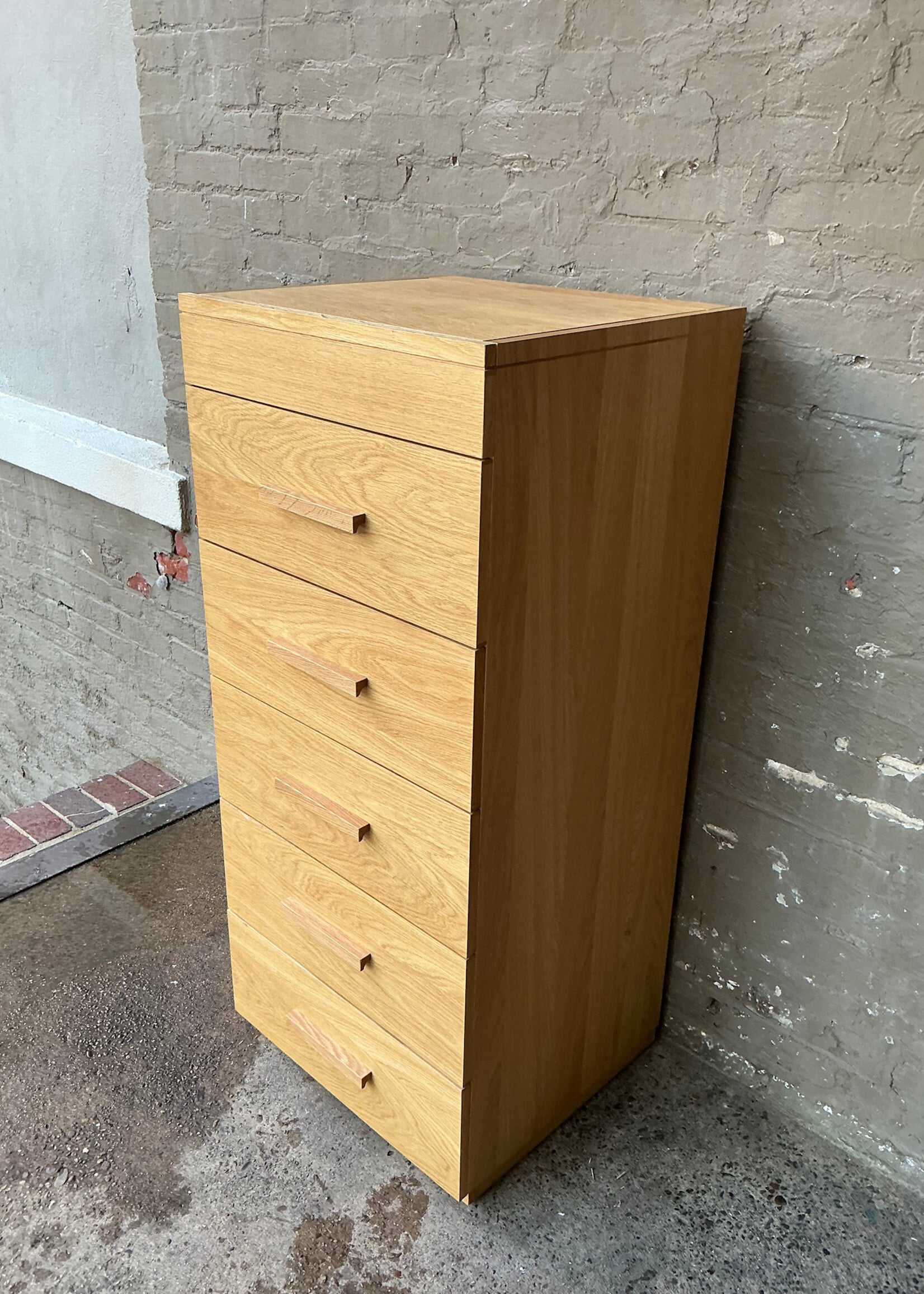 GOODWOOD White Oak Chest with Vanity