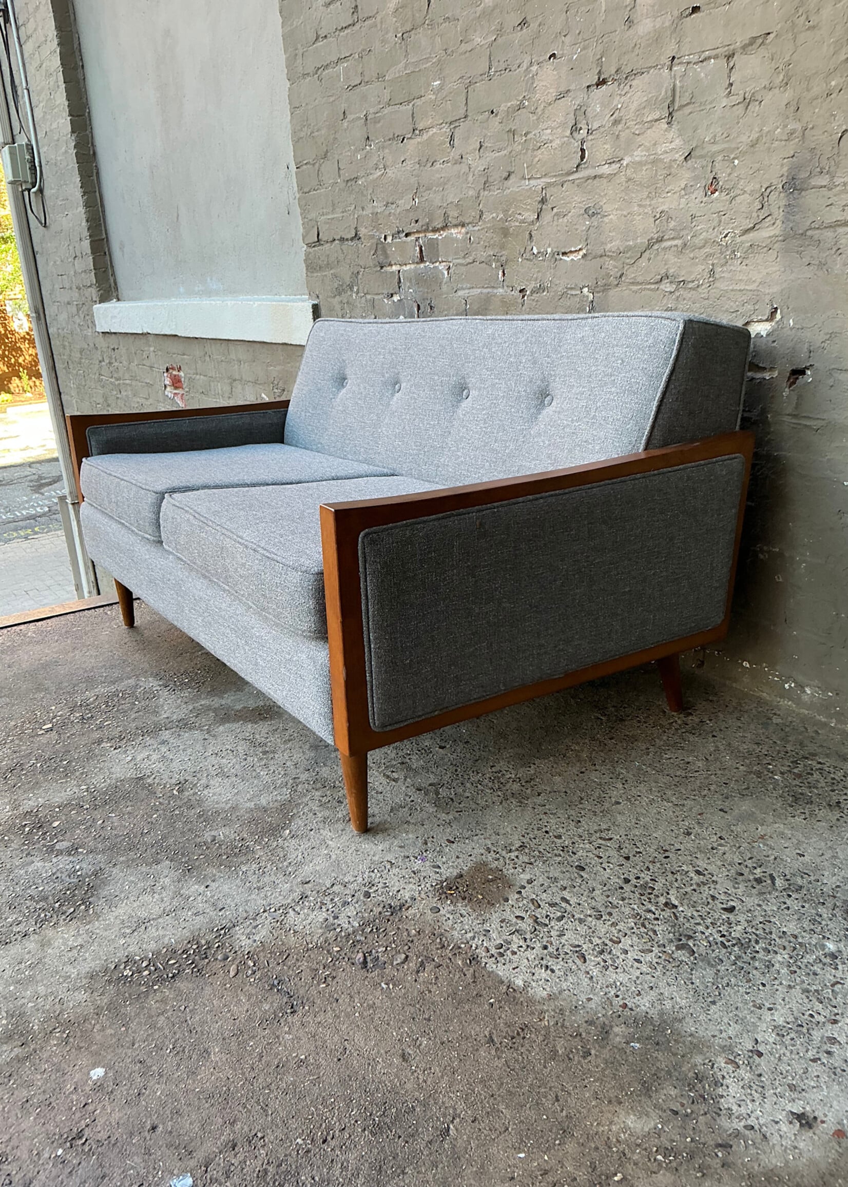 GOODWOOD Casara Modern MCM Style Apartment Sofa