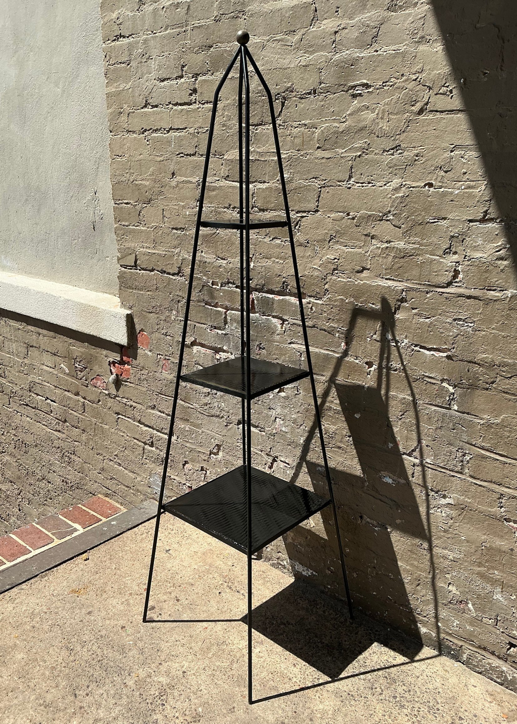 GOODWOOD 3 Tier Iron & Resin Etagere