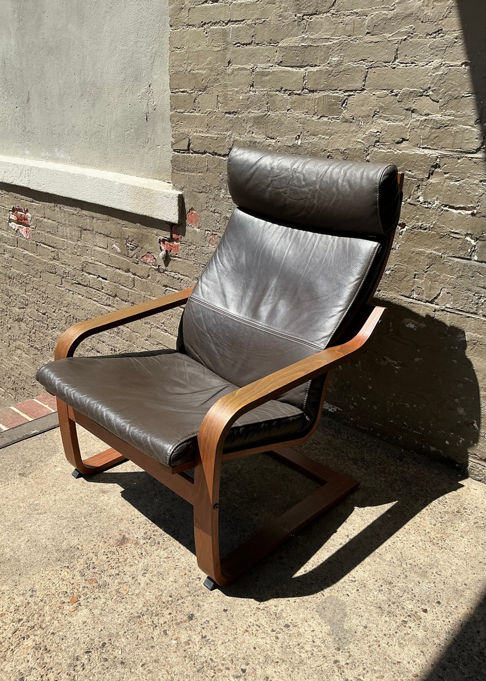 GOODWOOD Leather Poang Chair