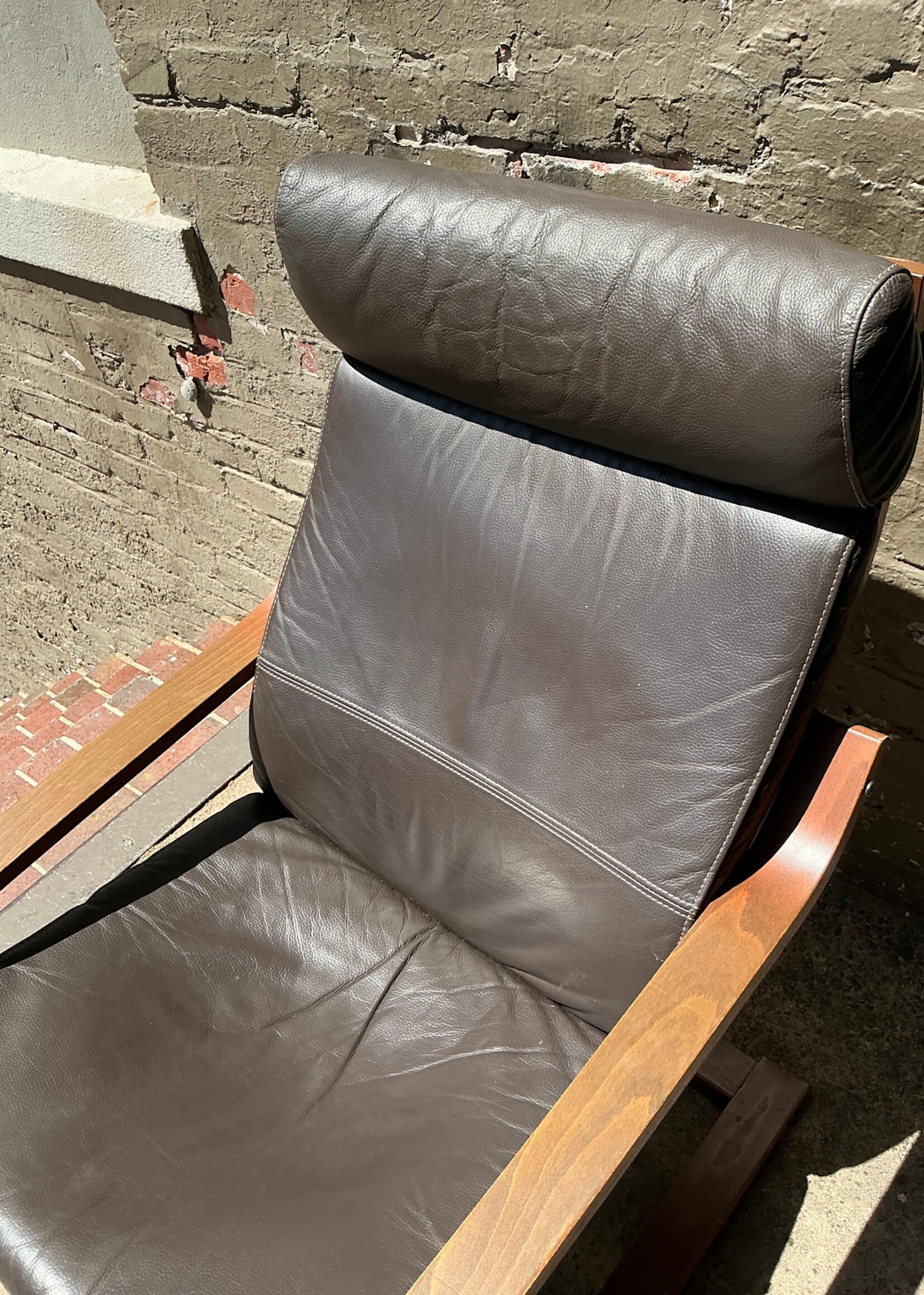 GOODWOOD Leather Poang Chair