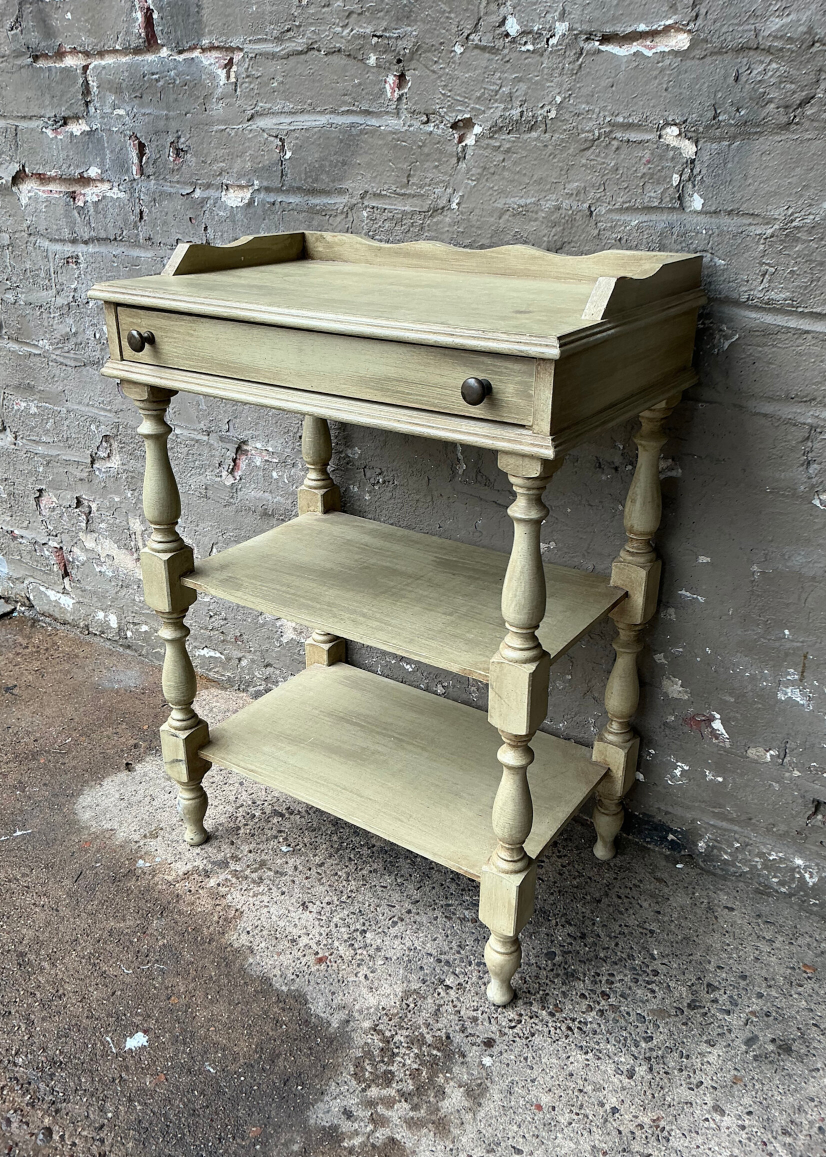 GOODWOOD Vintage Painted Side Table
