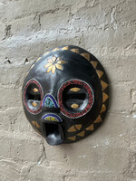 GOODWOOD Round Beaded Mask