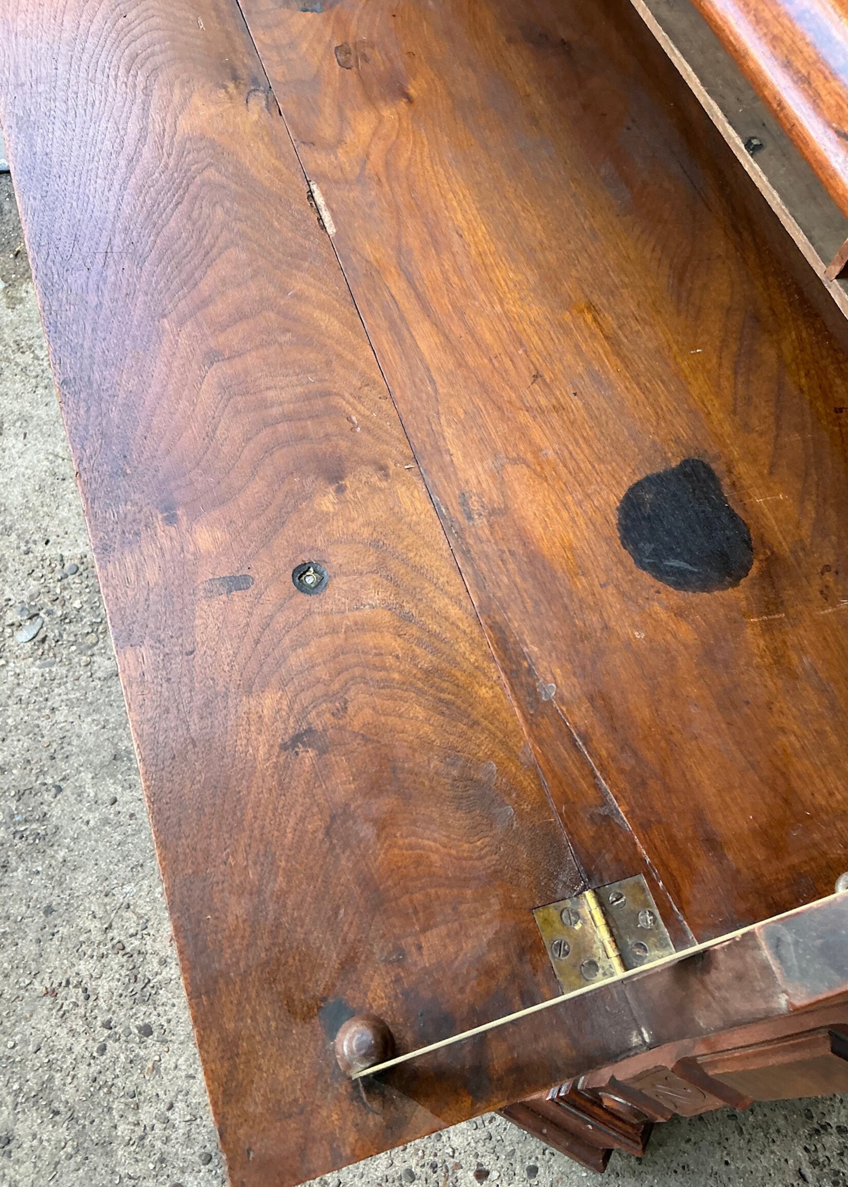 GOODWOOD Victorian Walnut Butler's Chest