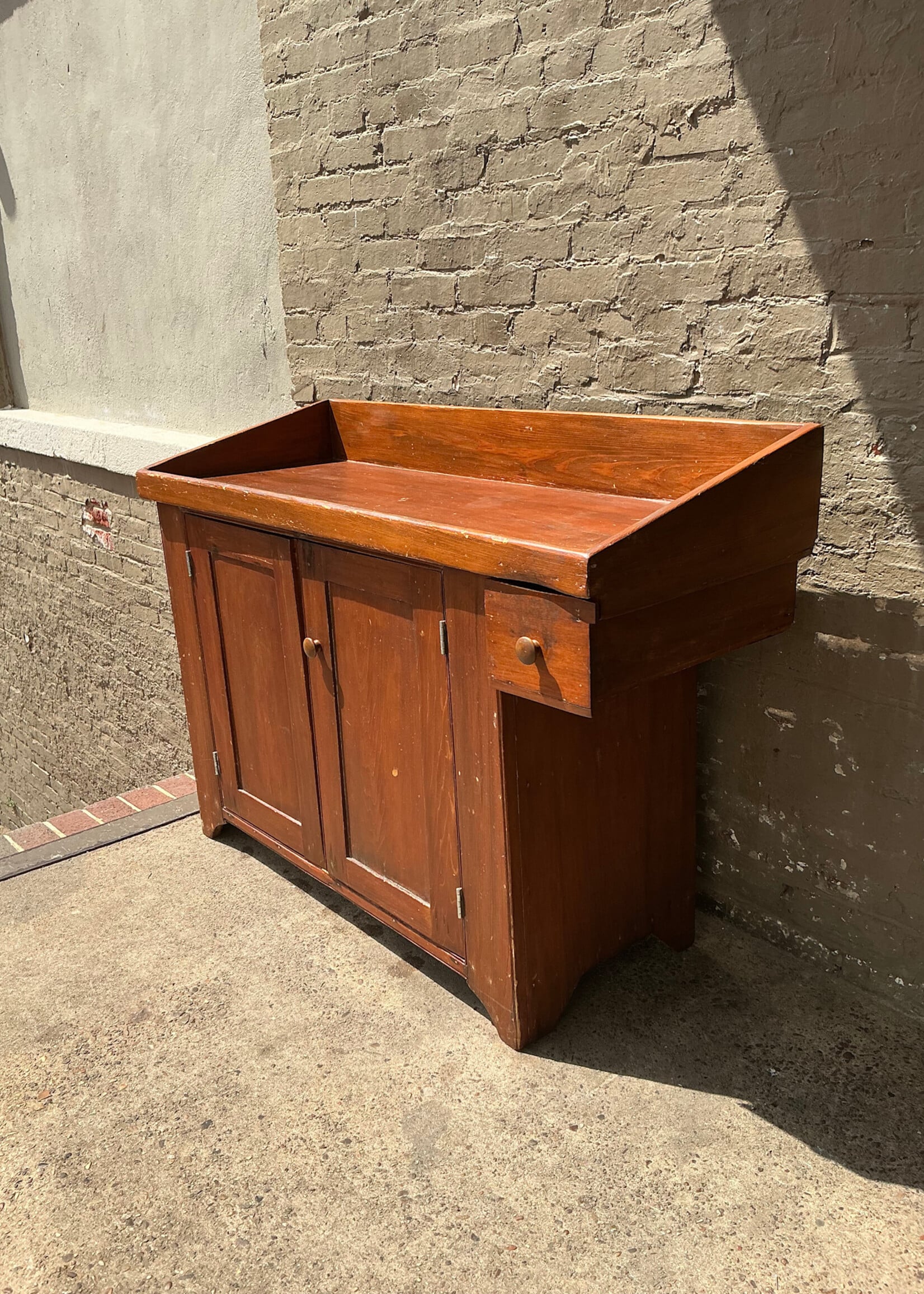 GOODWOOD 19th Century Pine Dry Sink