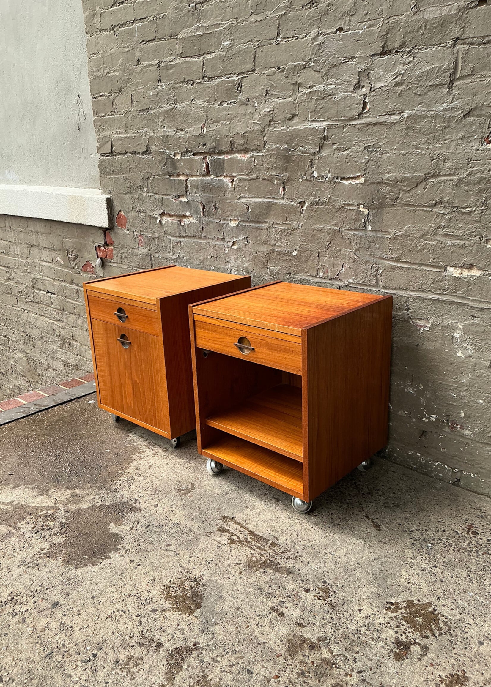 GOODWOOD Danish Modern Pair of Nightstands