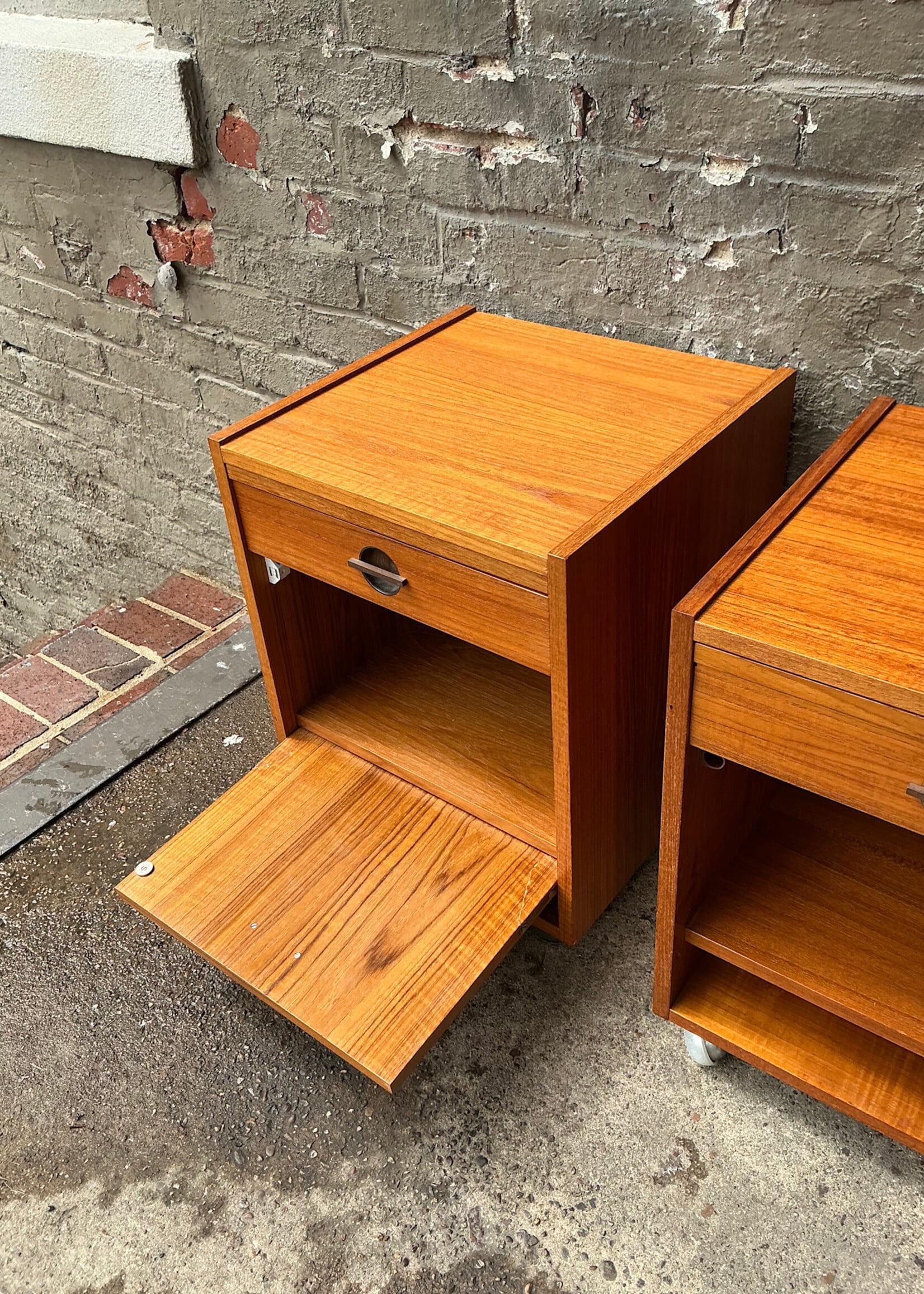 GOODWOOD Danish Modern Pair of Nightstands