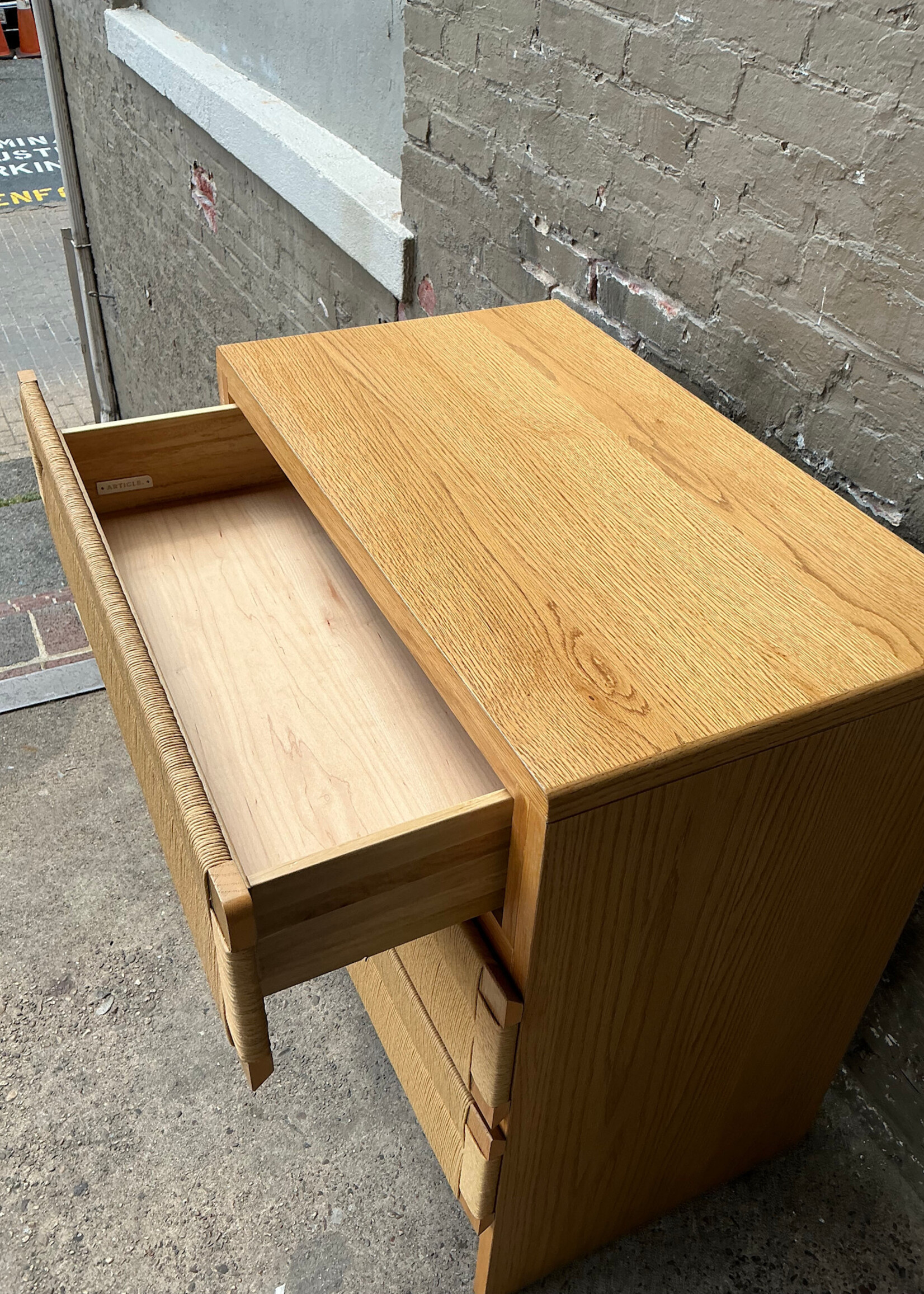 GOODWOOD Modern Oak Chest of Drawers, Article