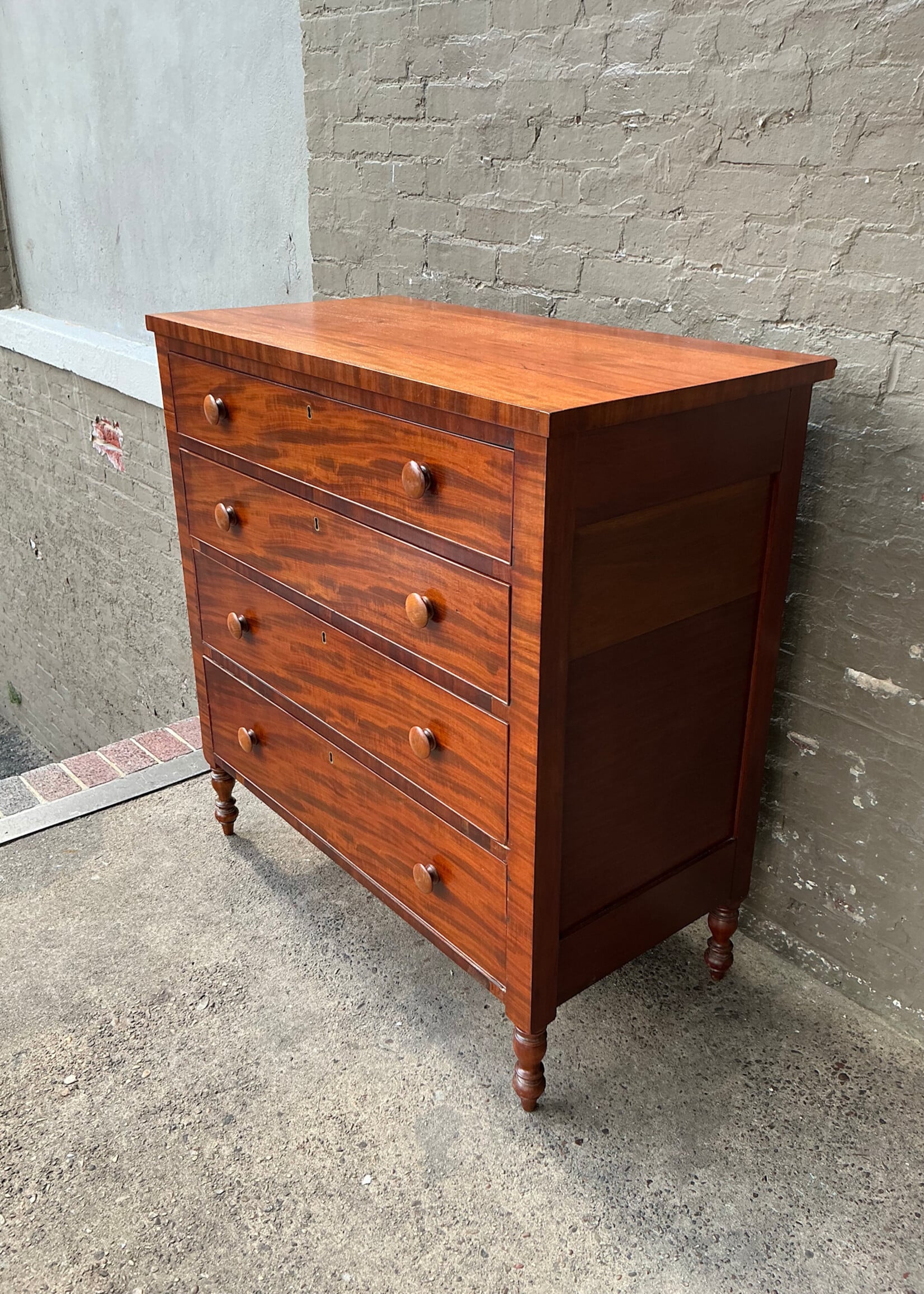 GOODWOOD Federal Mahogany Chest of Drawers
