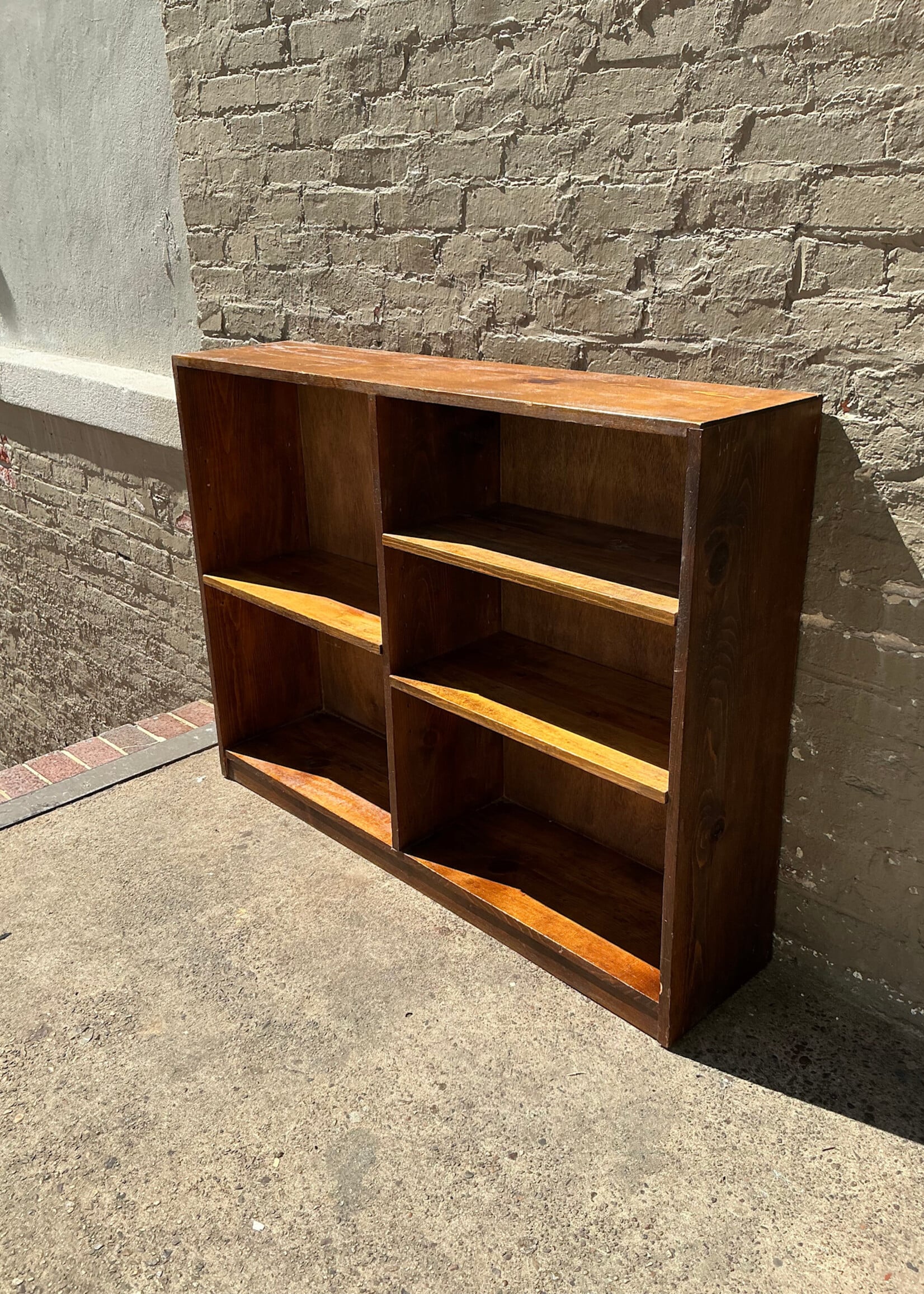 GOODWOOD Pine Bookshelf