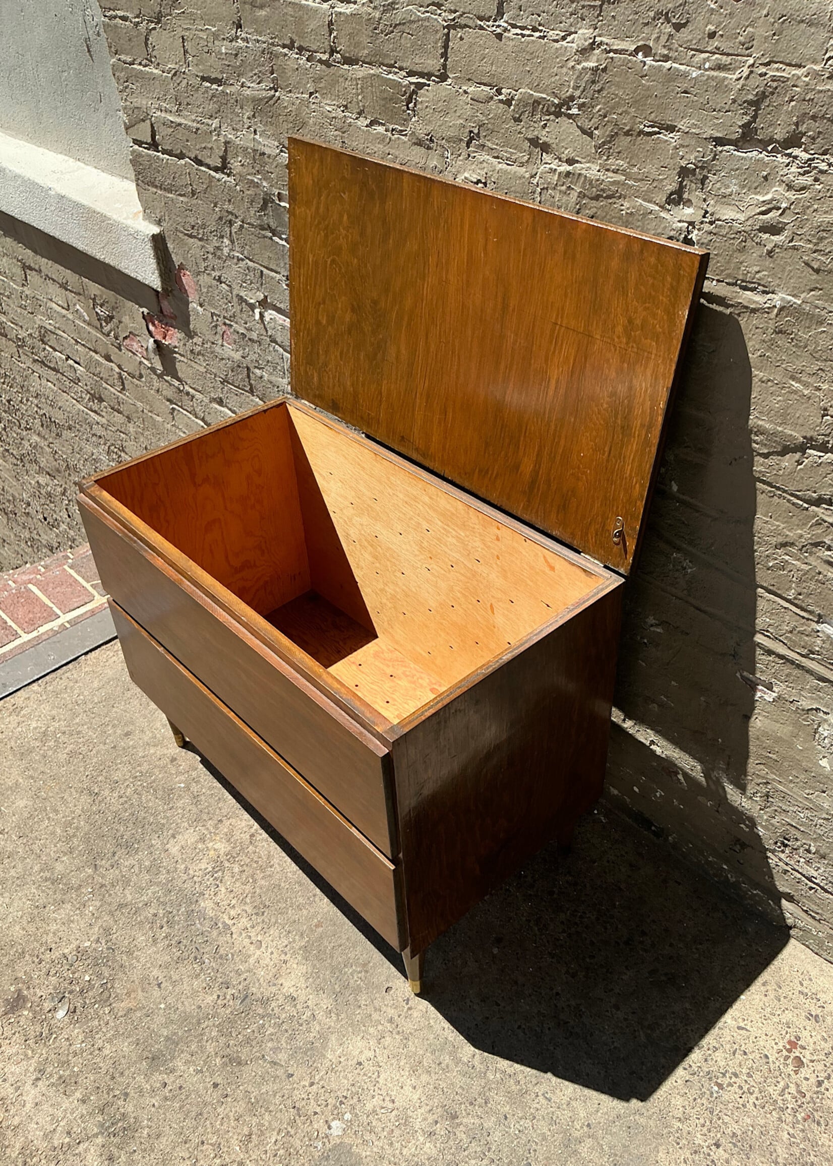 GOODWOOD MCM Peg Leg Blanket Chest