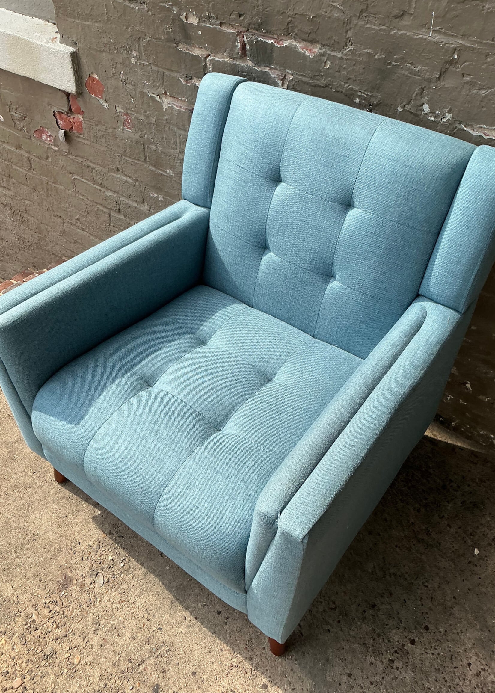 GOODWOOD MCM Style Lounge Chair