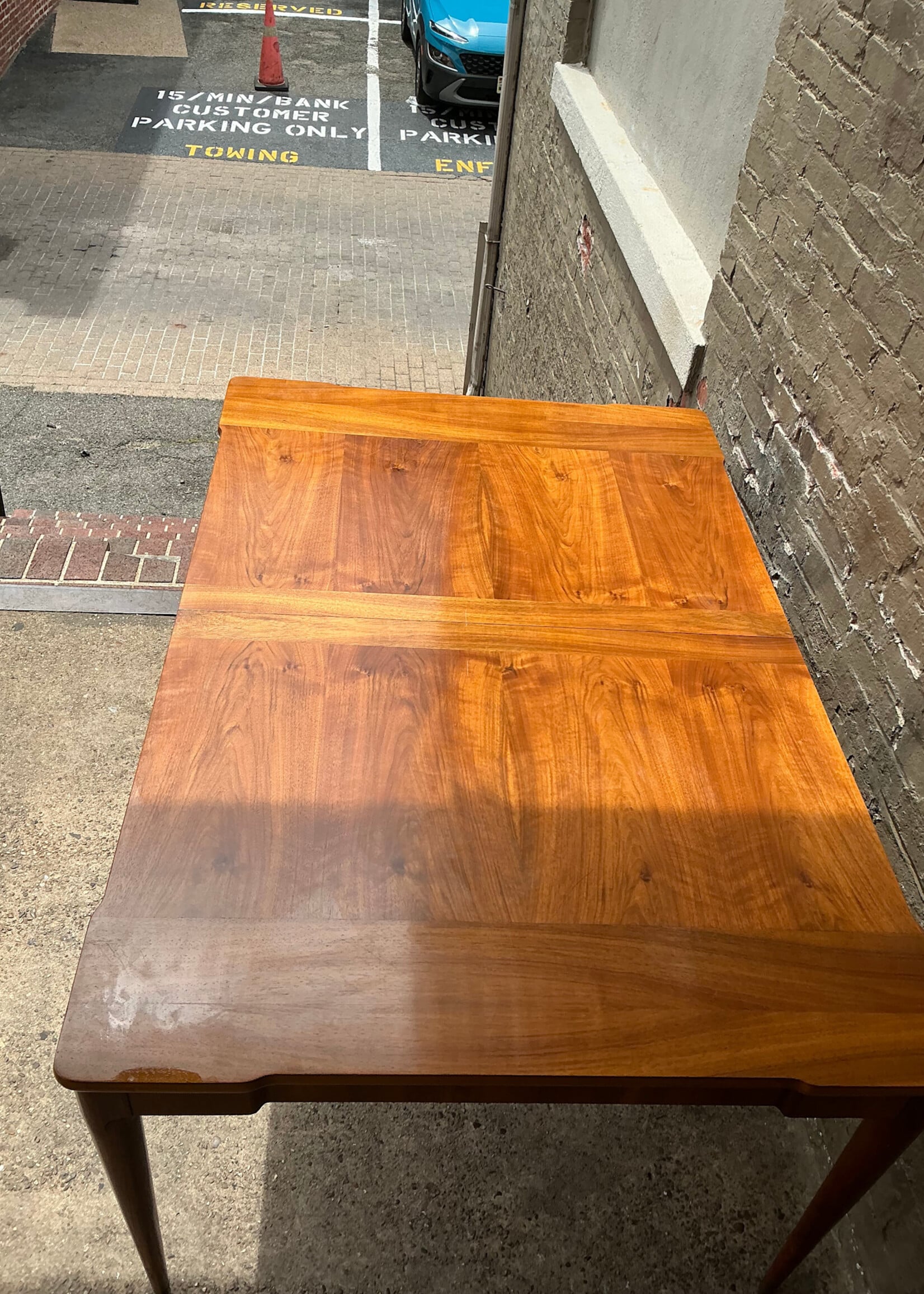 GOODWOOD Mid Century Walnut Extension Table w/Three Leaves