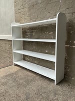 GOODWOOD Painted Bucket Shelf