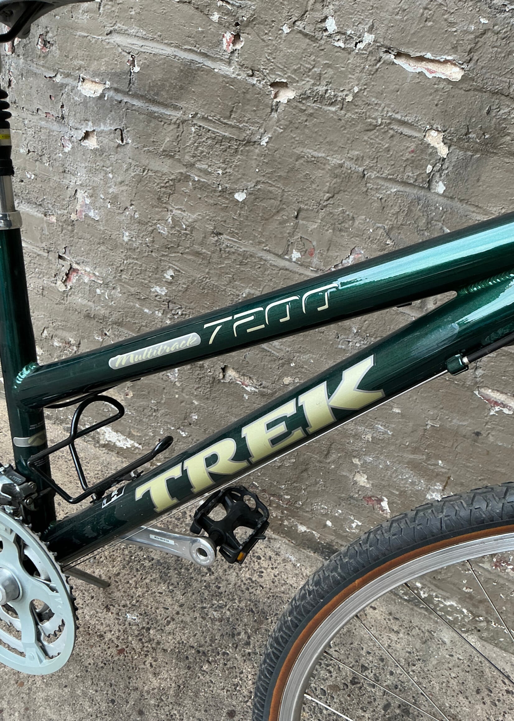 GOODWOOD Trek Multitrack Bicycle, Small 15"