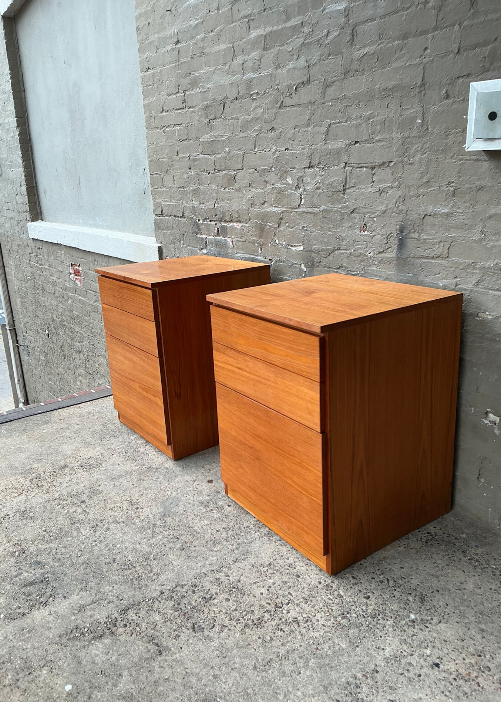 GOODWOOD Danish Modern Teak Side Chest