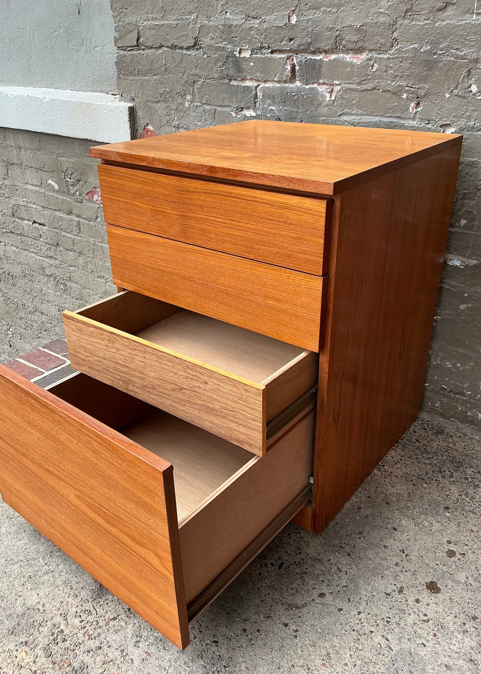 GOODWOOD Danish Modern Teak Side Chest