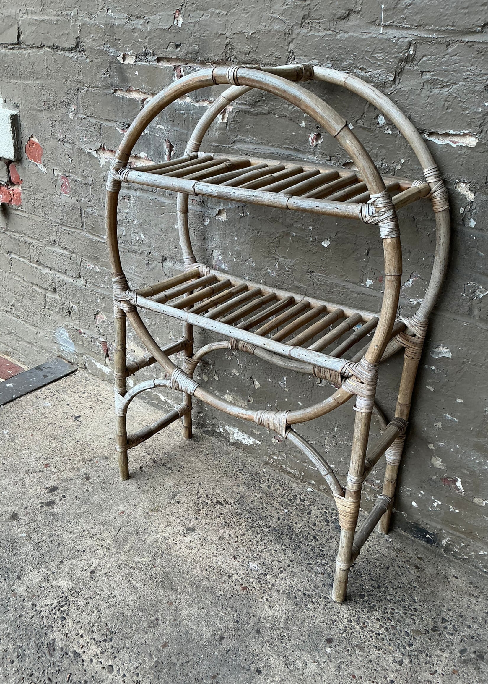 GOODWOOD Rattan Stand