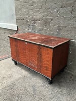 GOODWOOD 19th C. Grain Painted Blanket Chest