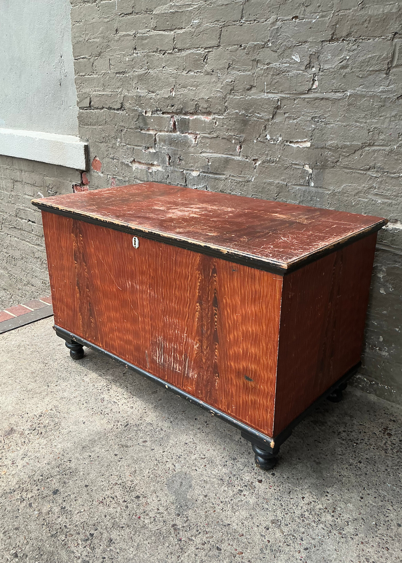 GOODWOOD 19th C. Grain Painted Blanket Chest