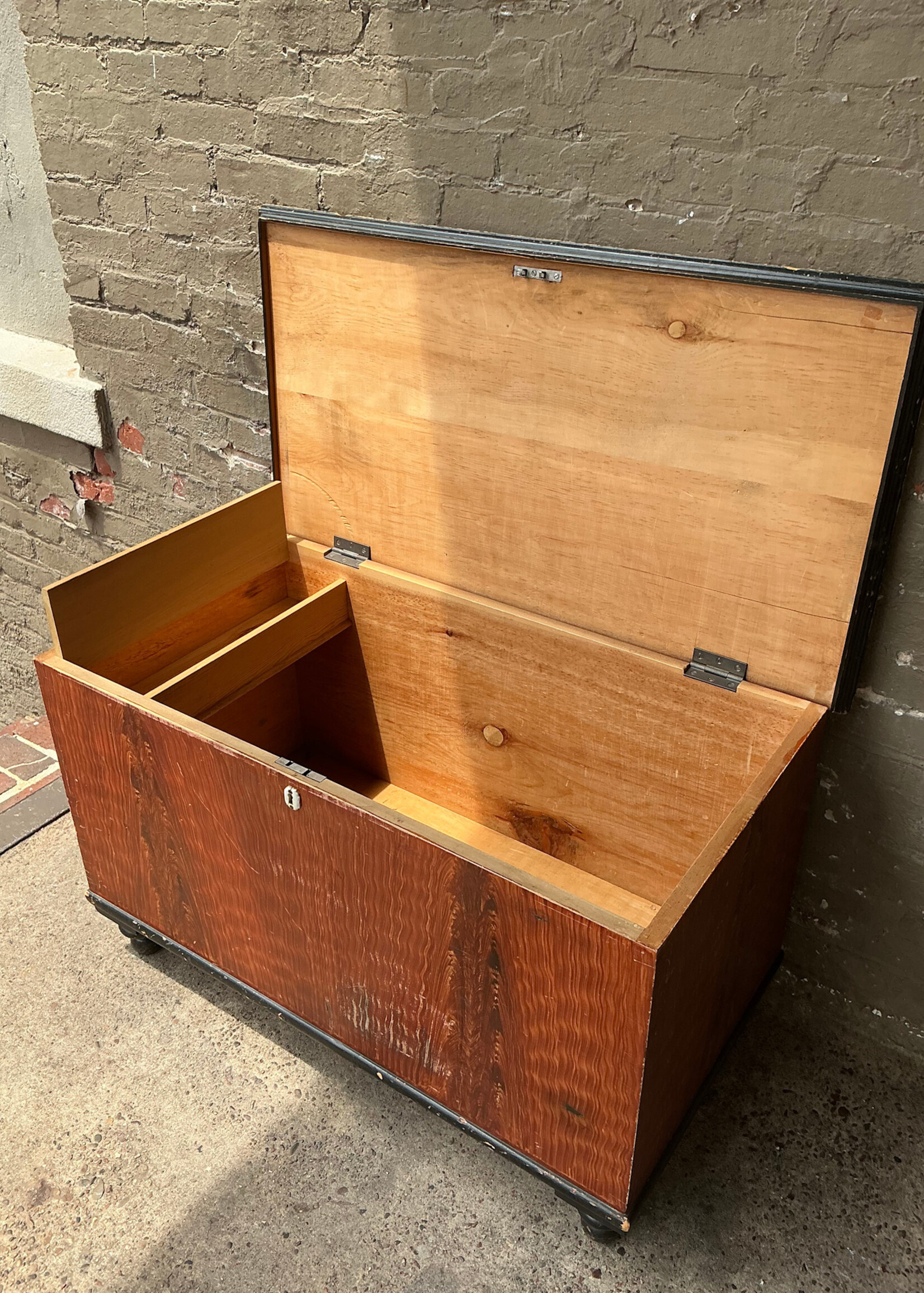 GOODWOOD 19th C. Grain Painted Blanket Chest