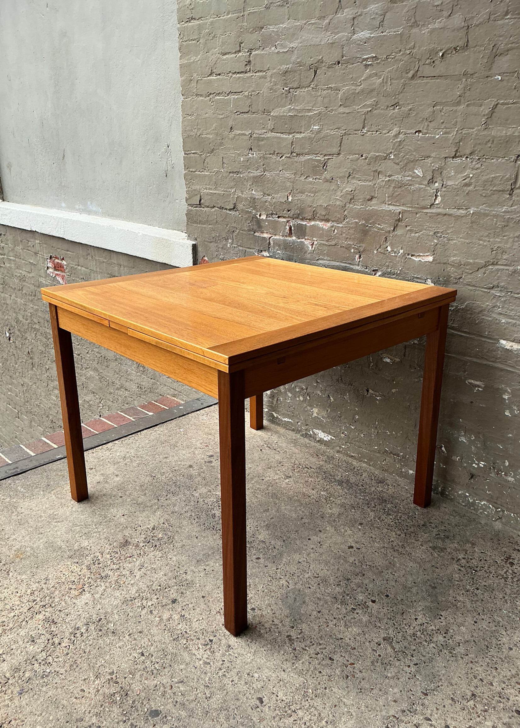 GOODWOOD Danish Modern Teak Dining Table