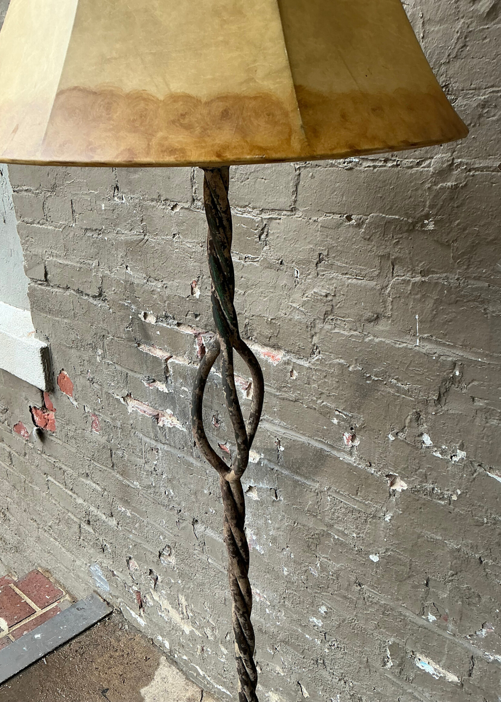 GOODWOOD Iron Floor Lamp