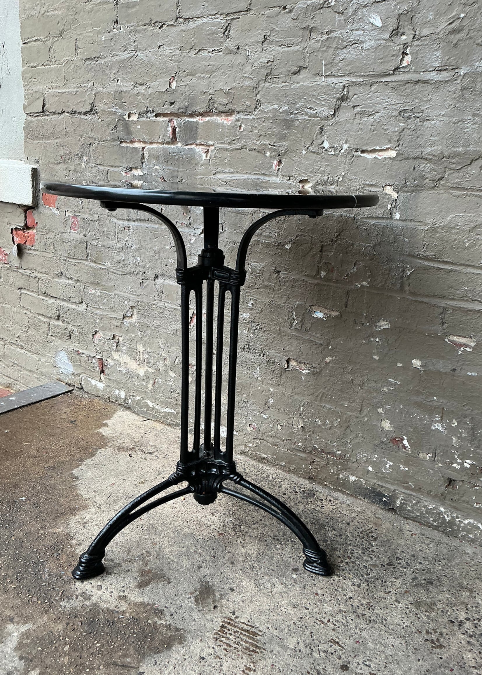 GOODWOOD Iron and Marble Art Nouveau Style Bistro Table