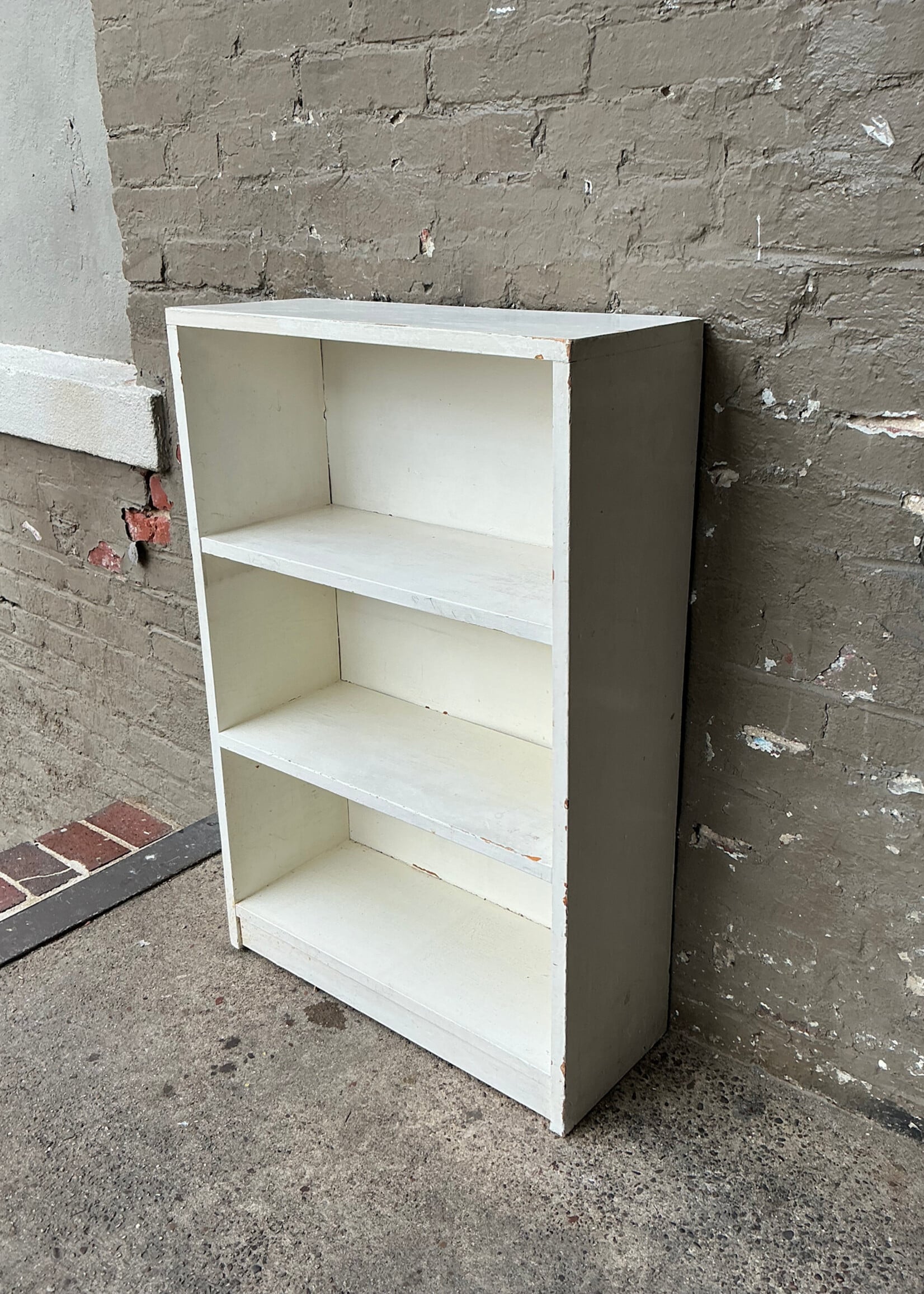 GOODWOOD Vintage Painted Bookshelf