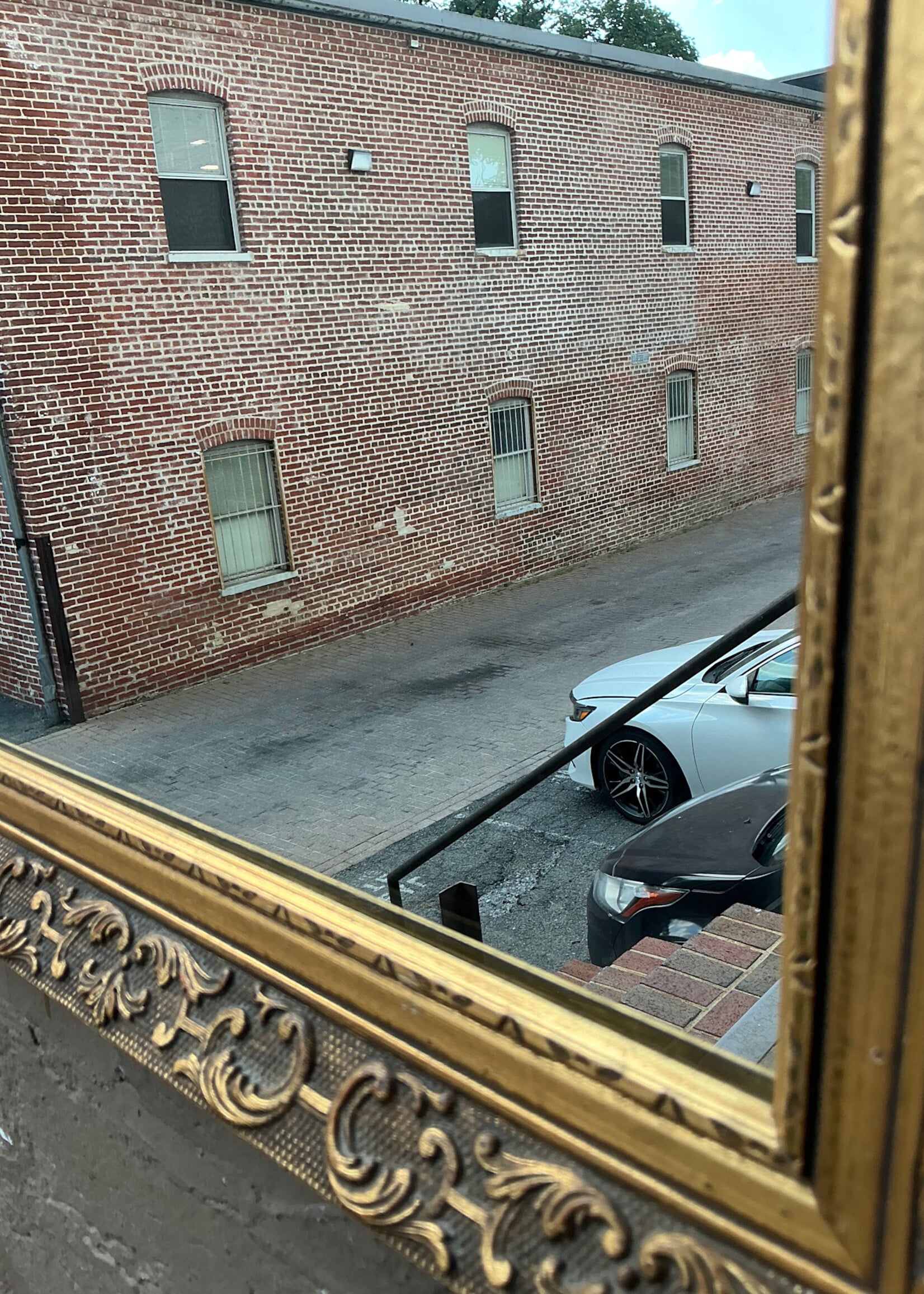 GOODWOOD Gilt Mirror