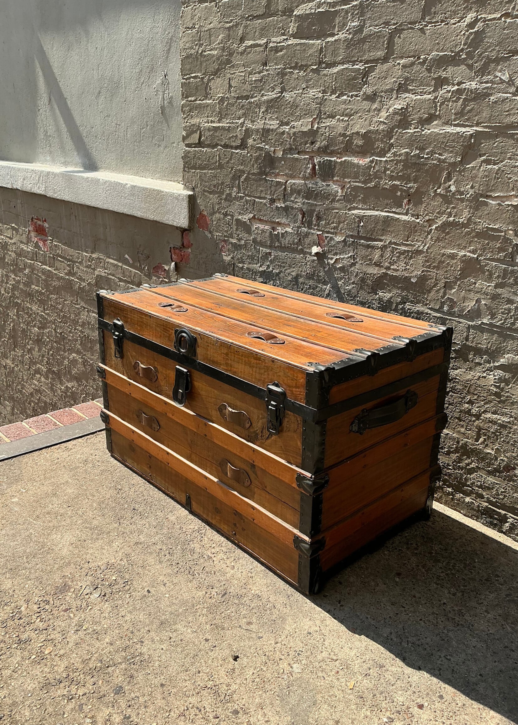 GOODWOOD Antique Steamer Trunk