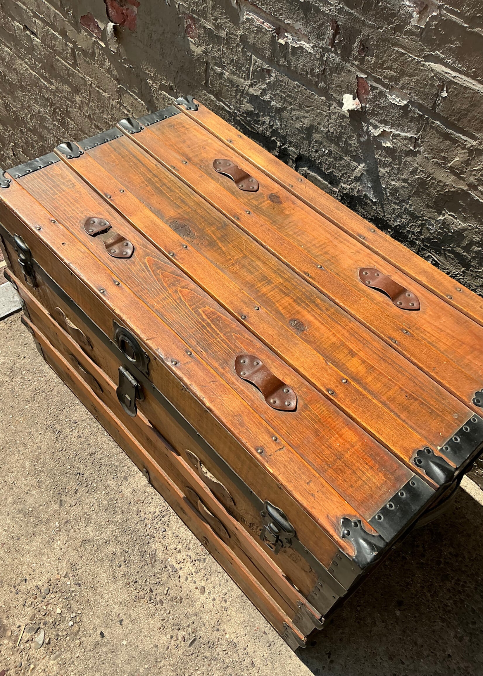 GOODWOOD Antique Steamer Trunk