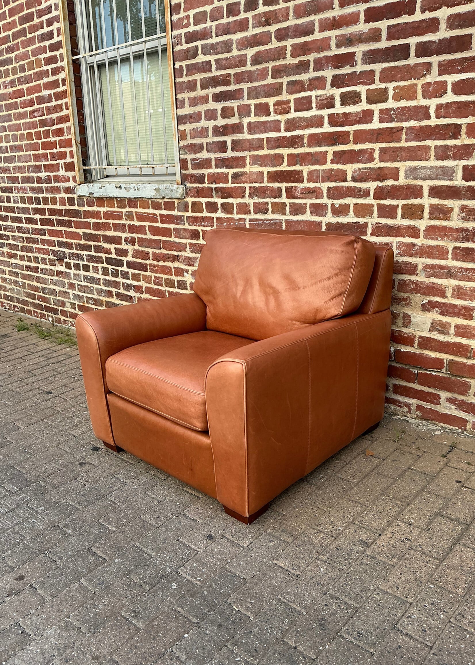 GOODWOOD American Leather Armchair
