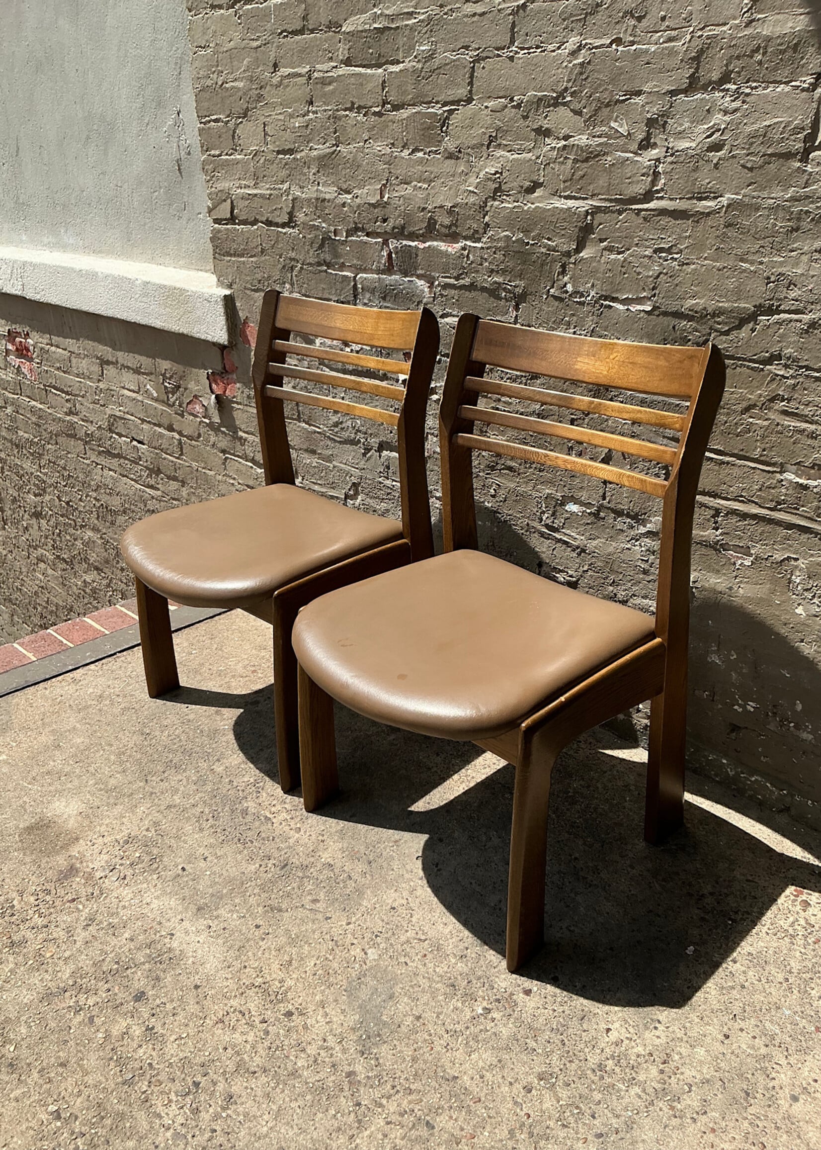 GOODWOOD Pair of MCM Style Oak Chairs