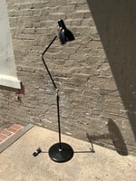 GOODWOOD Modern Floor Lamp