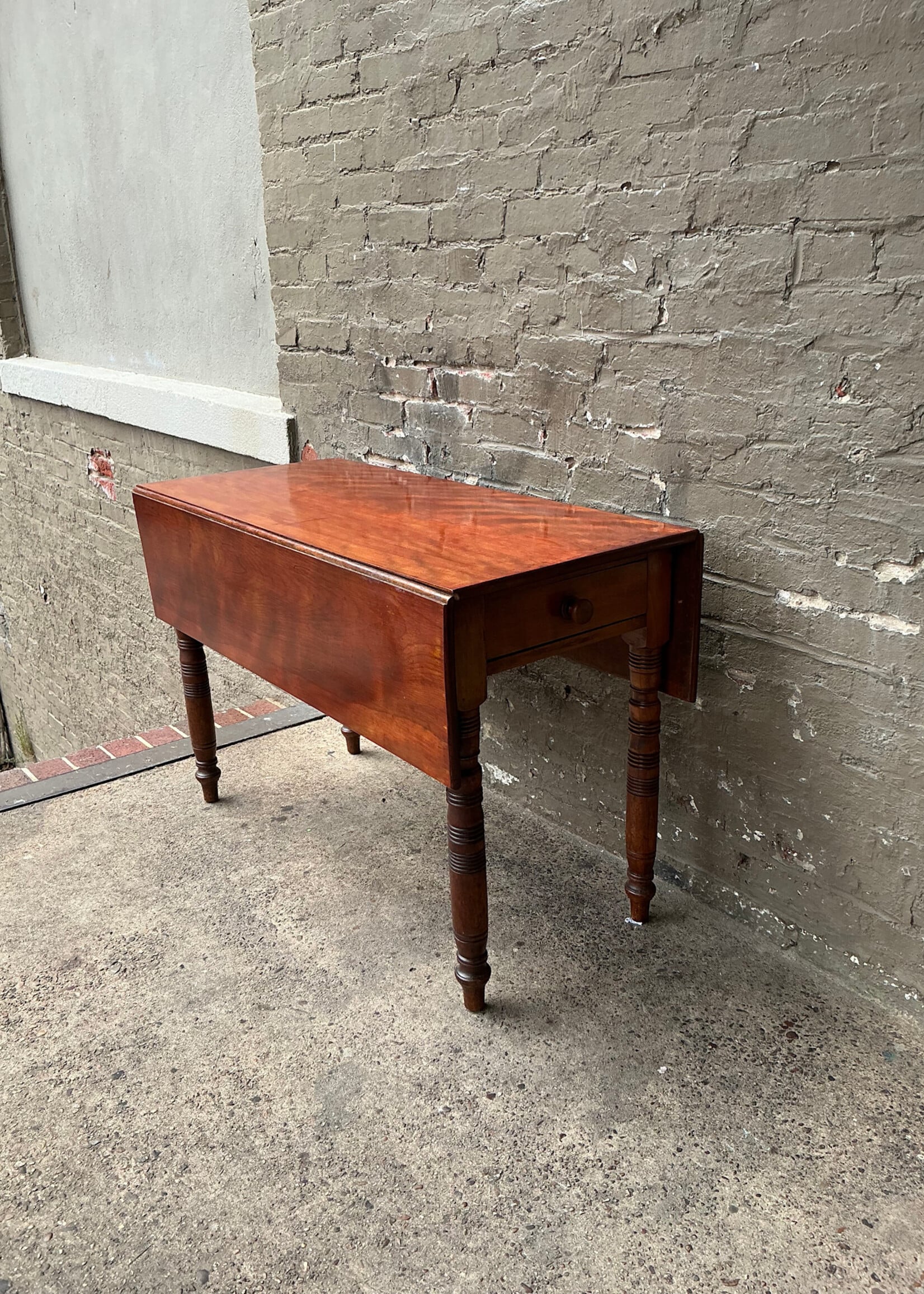 GOODWOOD Antique Mahogany Drop Leaf Table