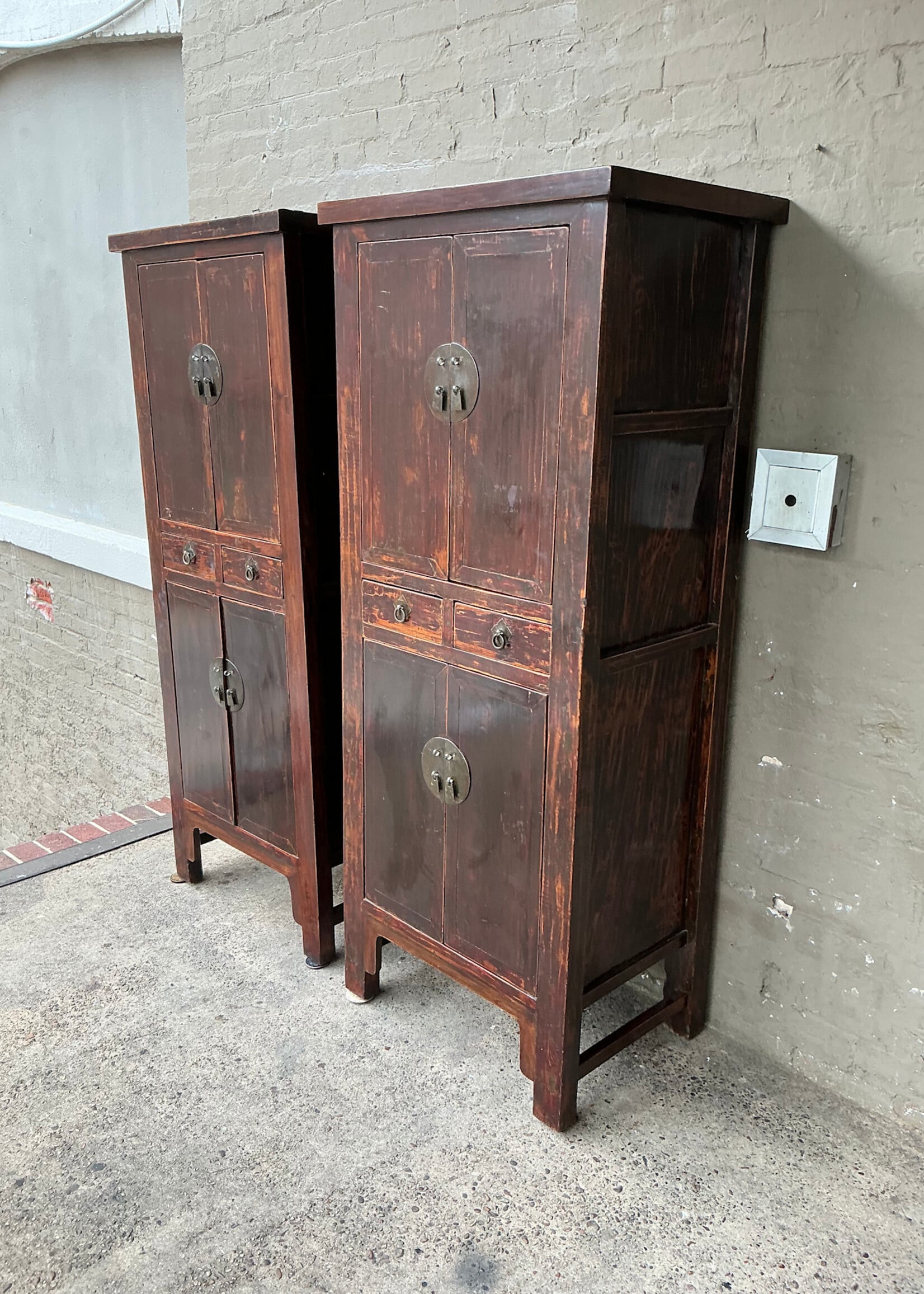 GOODWOOD Chinese Chimney Cupboard