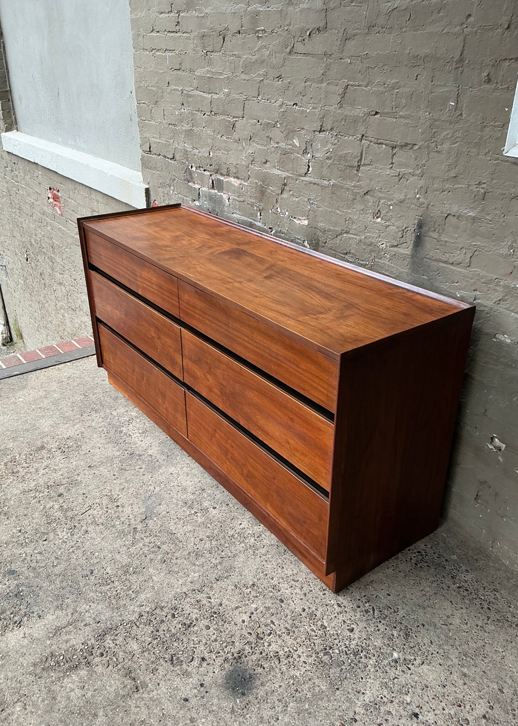 GOODWOOD Dillingham MCM Walnut Dresser