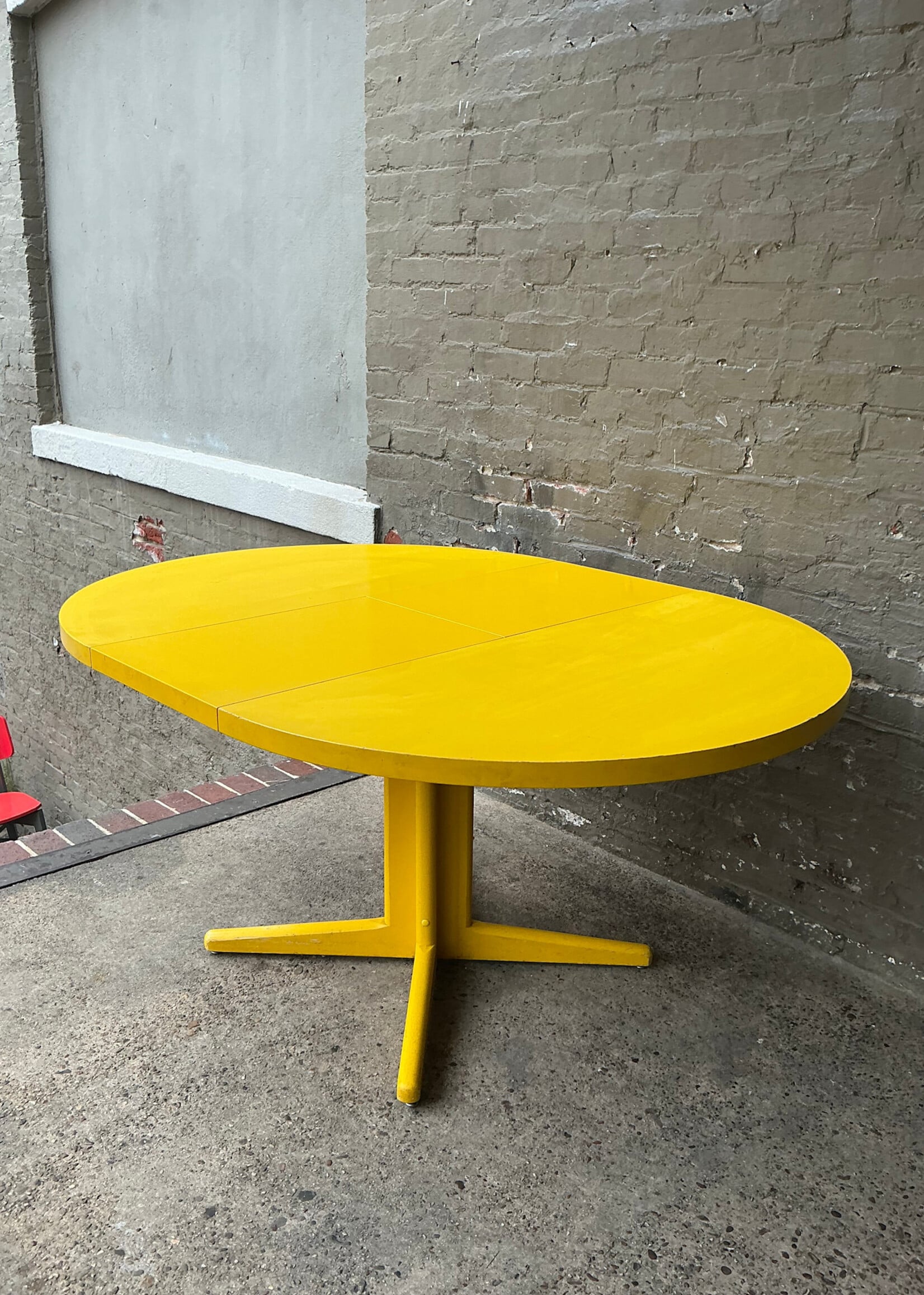 GOODWOOD Vintage Yellow Painted Table (1 Leaf)