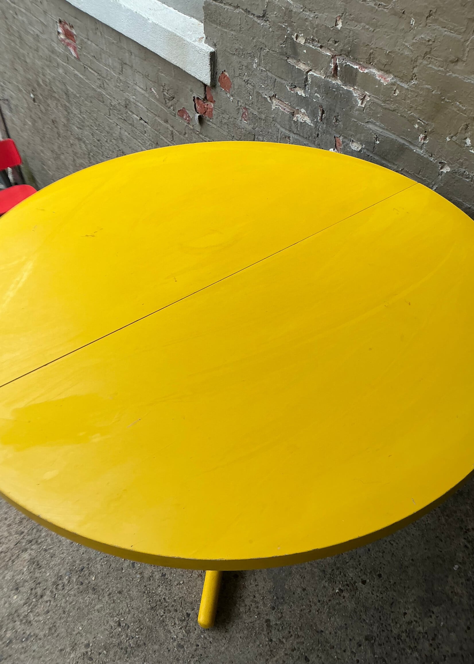 GOODWOOD Vintage Yellow Painted Table (1 Leaf)