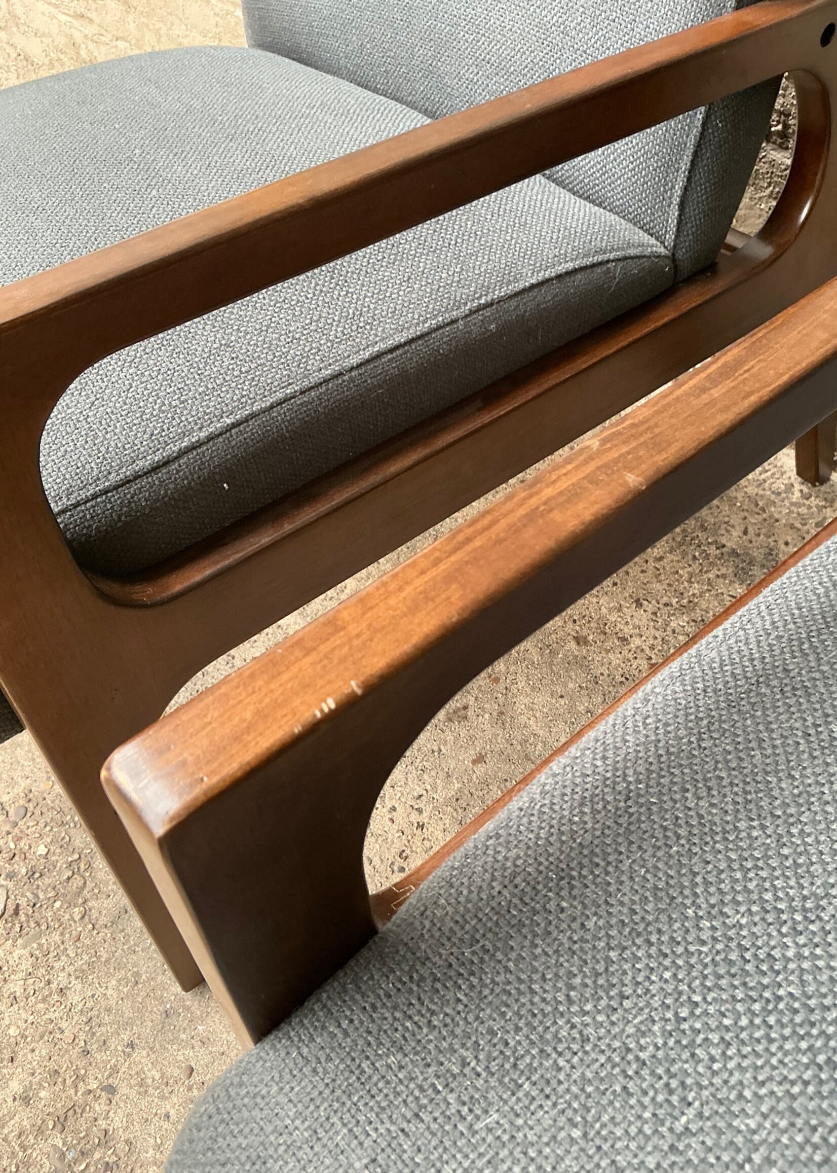 GOODWOOD MCM Style Chair
