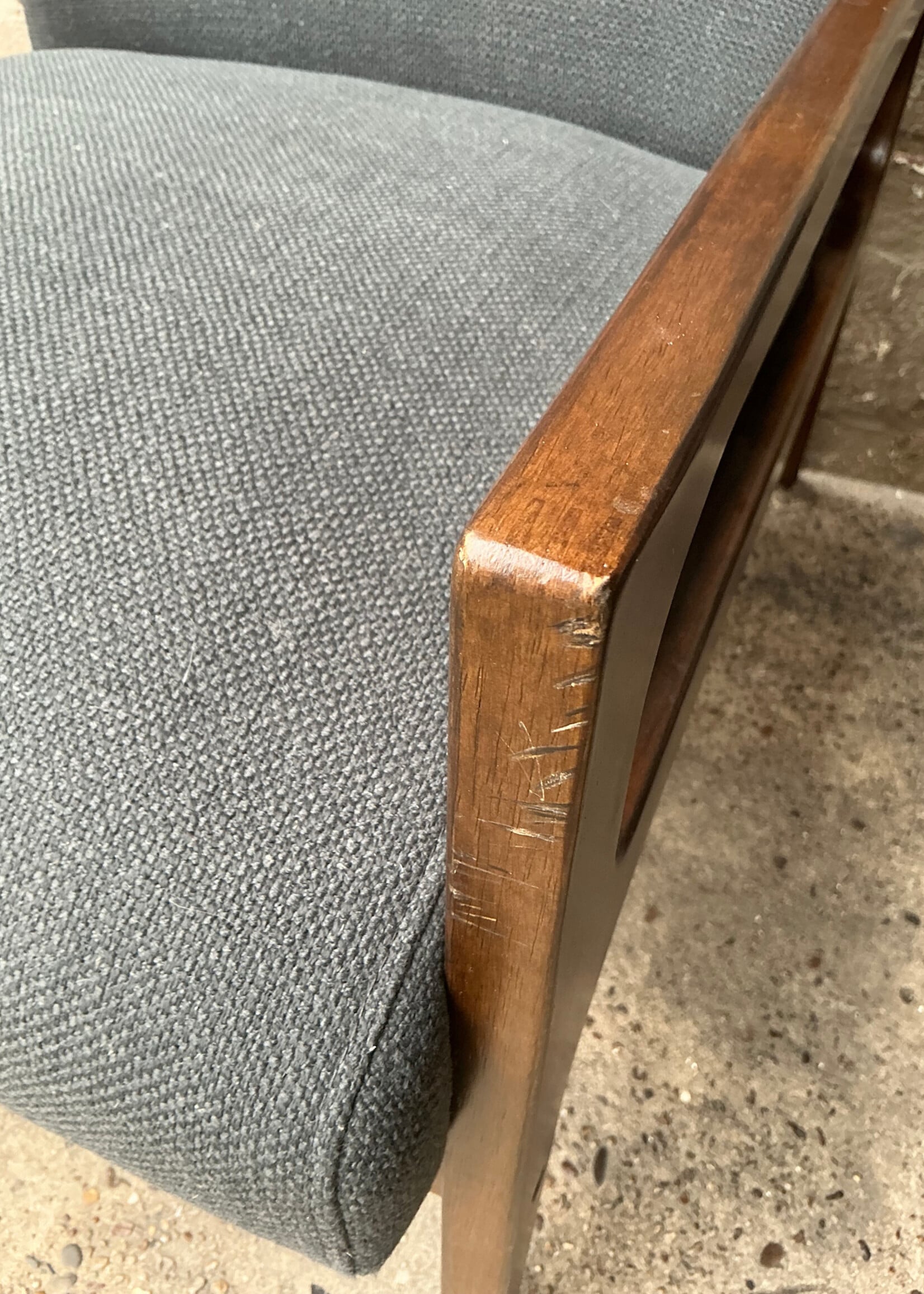 GOODWOOD MCM Style Chair