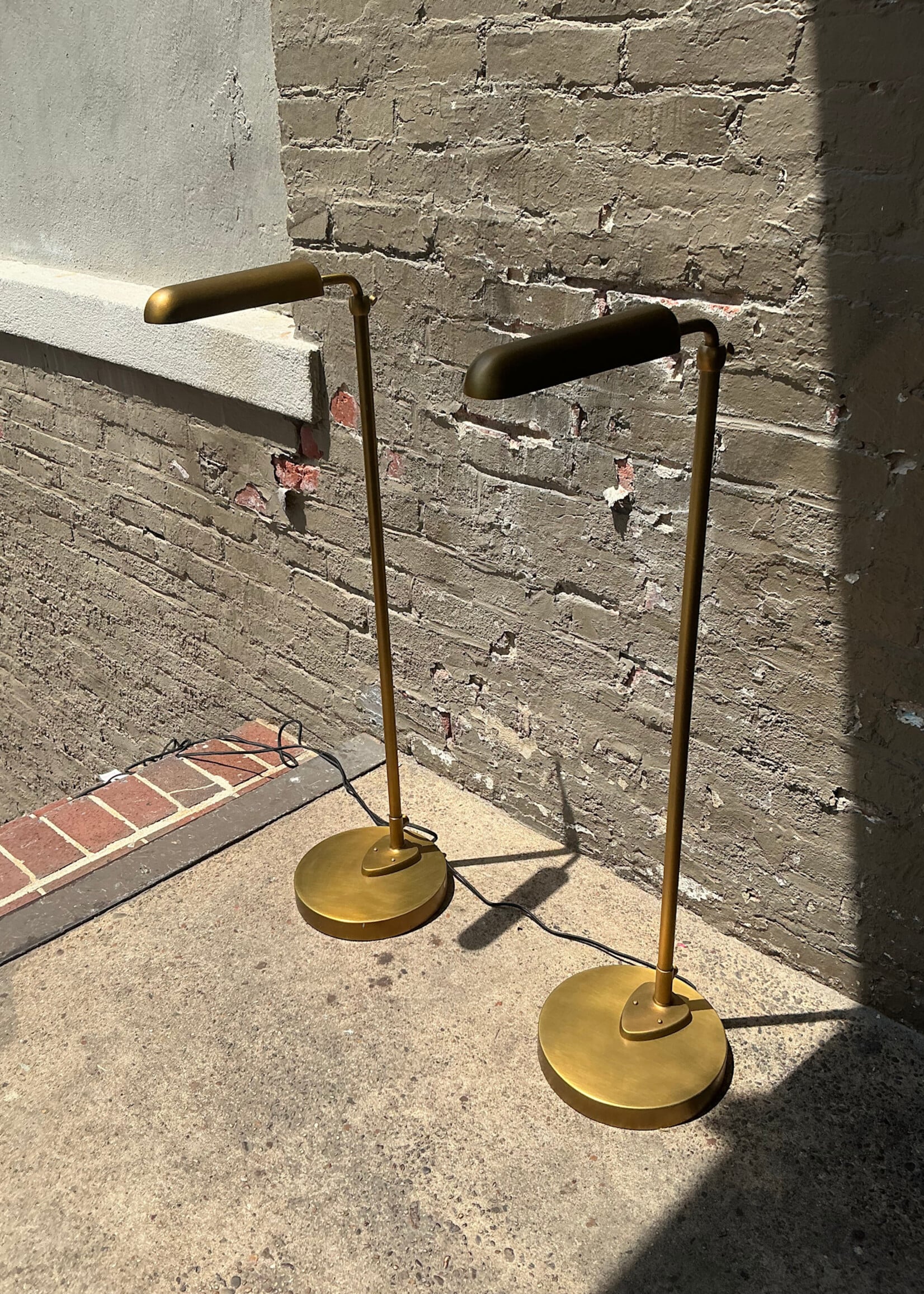 GOODWOOD Pharmacy Lamp