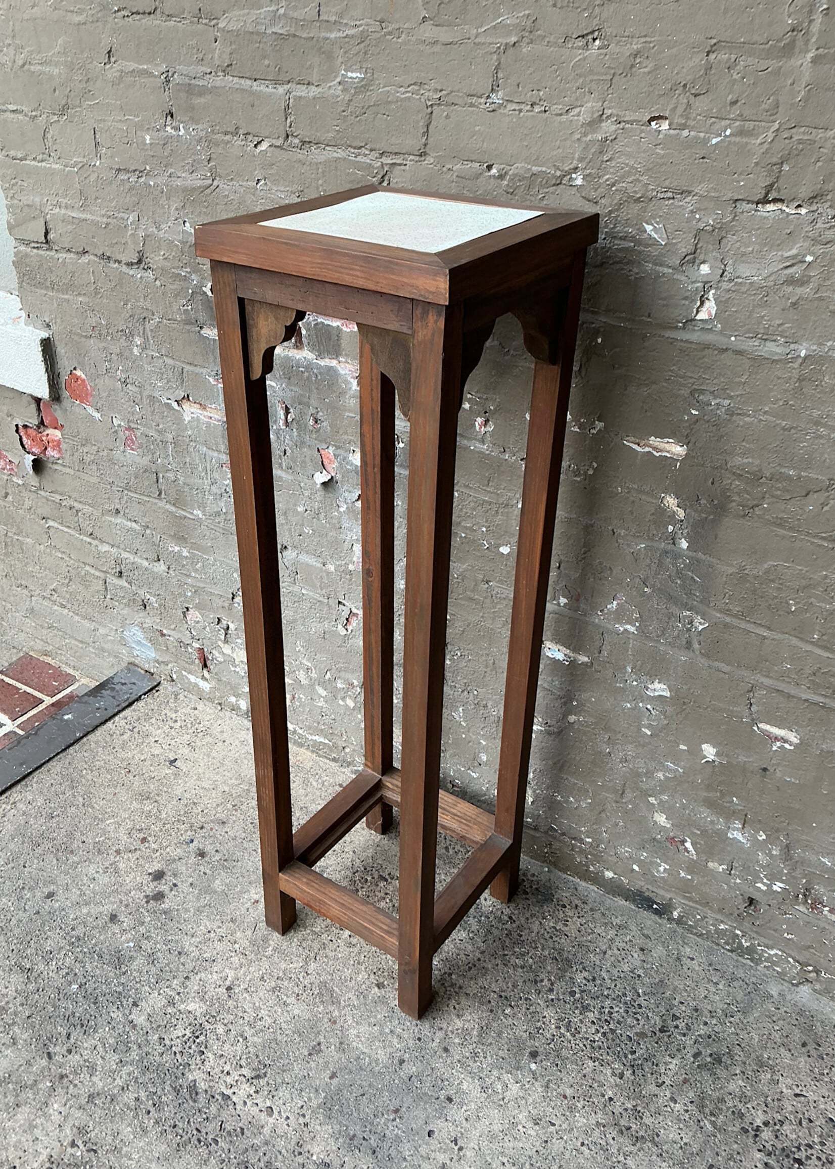 GOODWOOD Laminate Top Pedestal