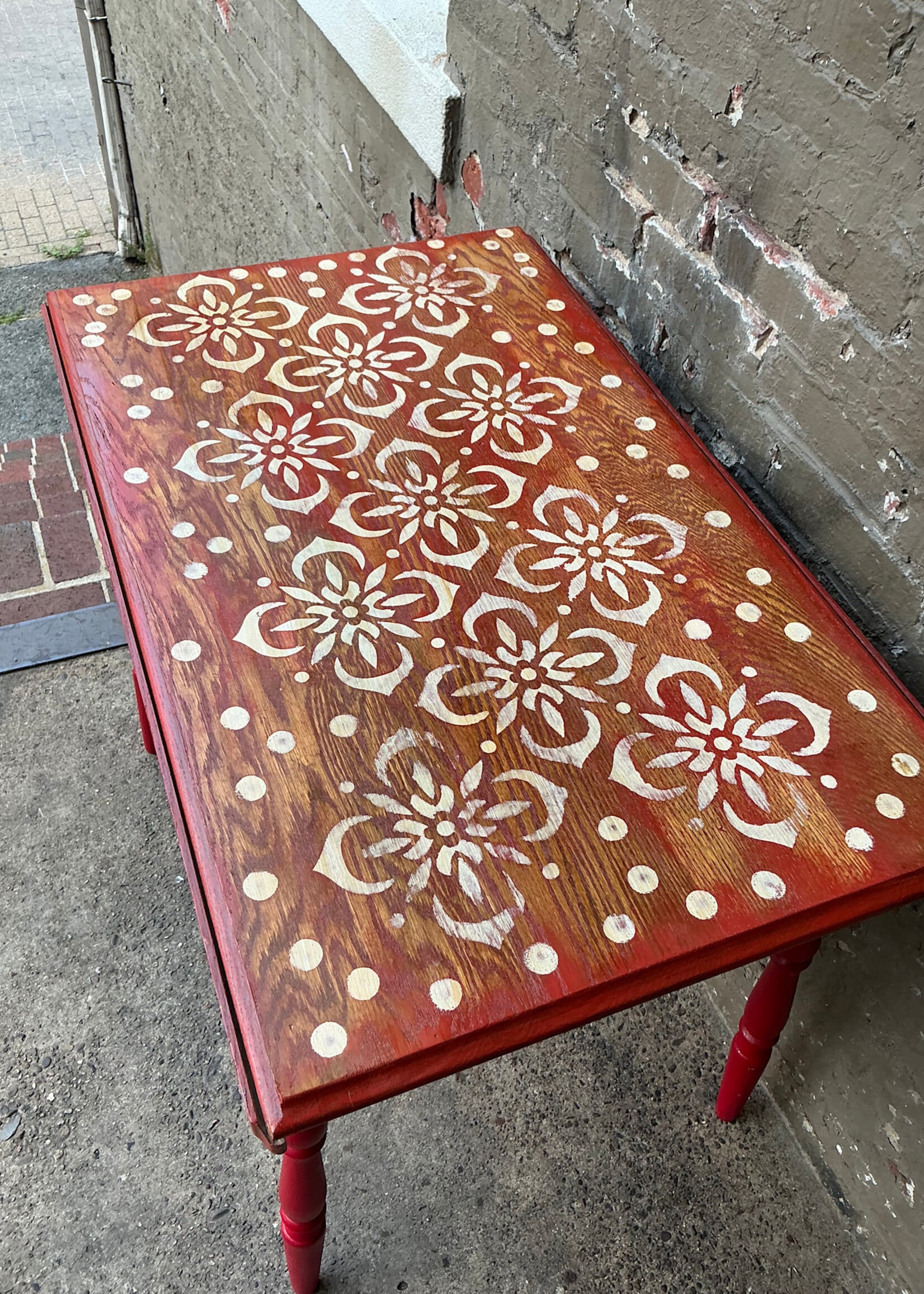 GOODWOOD Vintage Decorated Drop Leaf Table