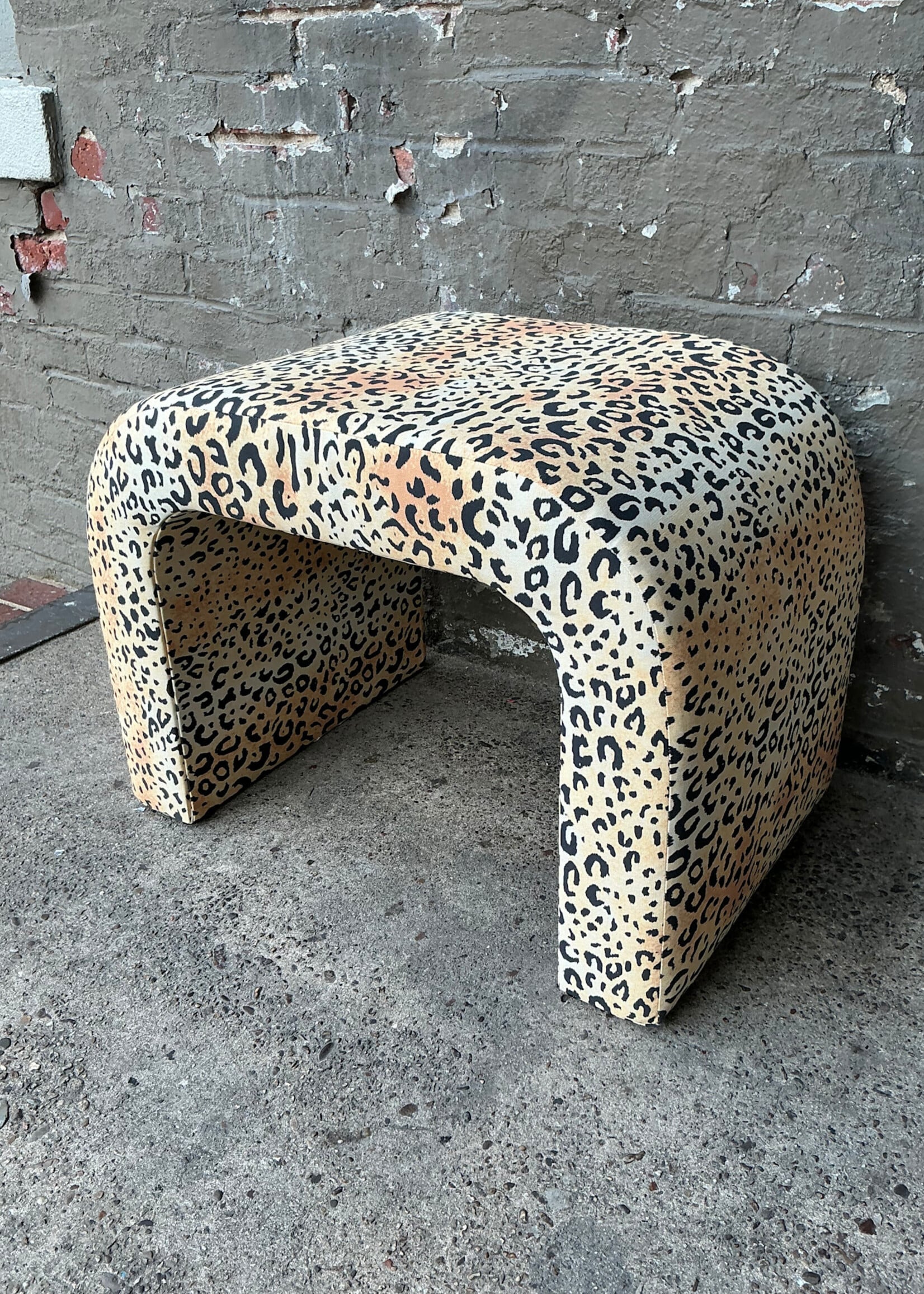GOODWOOD Vintage Leopard Print Vanity Stool
