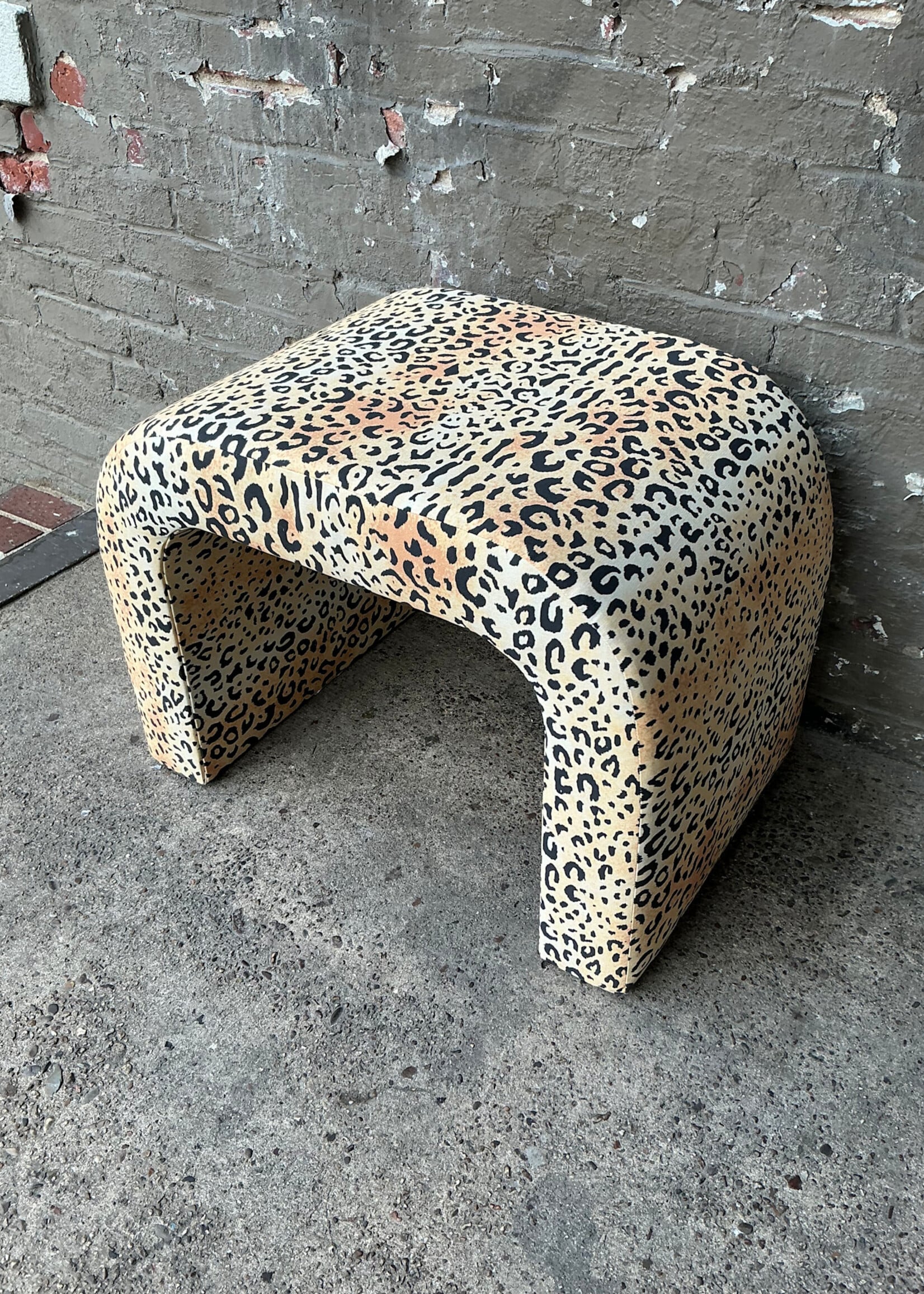 GOODWOOD Vintage Leopard Print Vanity Stool