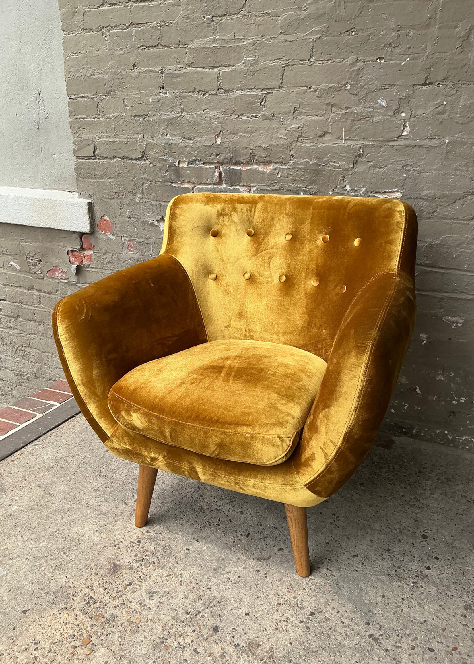 GOODWOOD Mid Century Modern Style Lounge Chair
