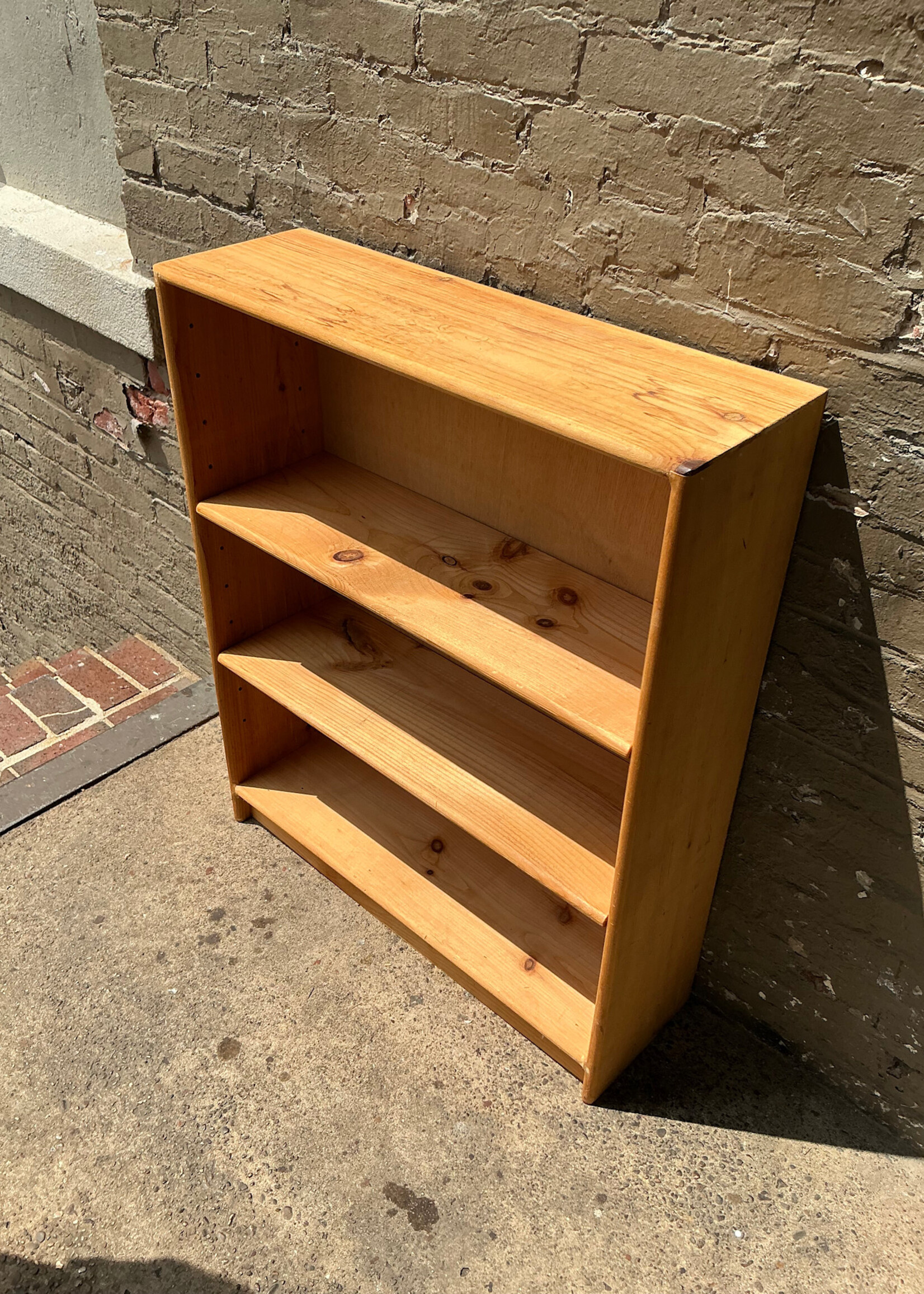 GOODWOOD Vintage Pine Bookshelf